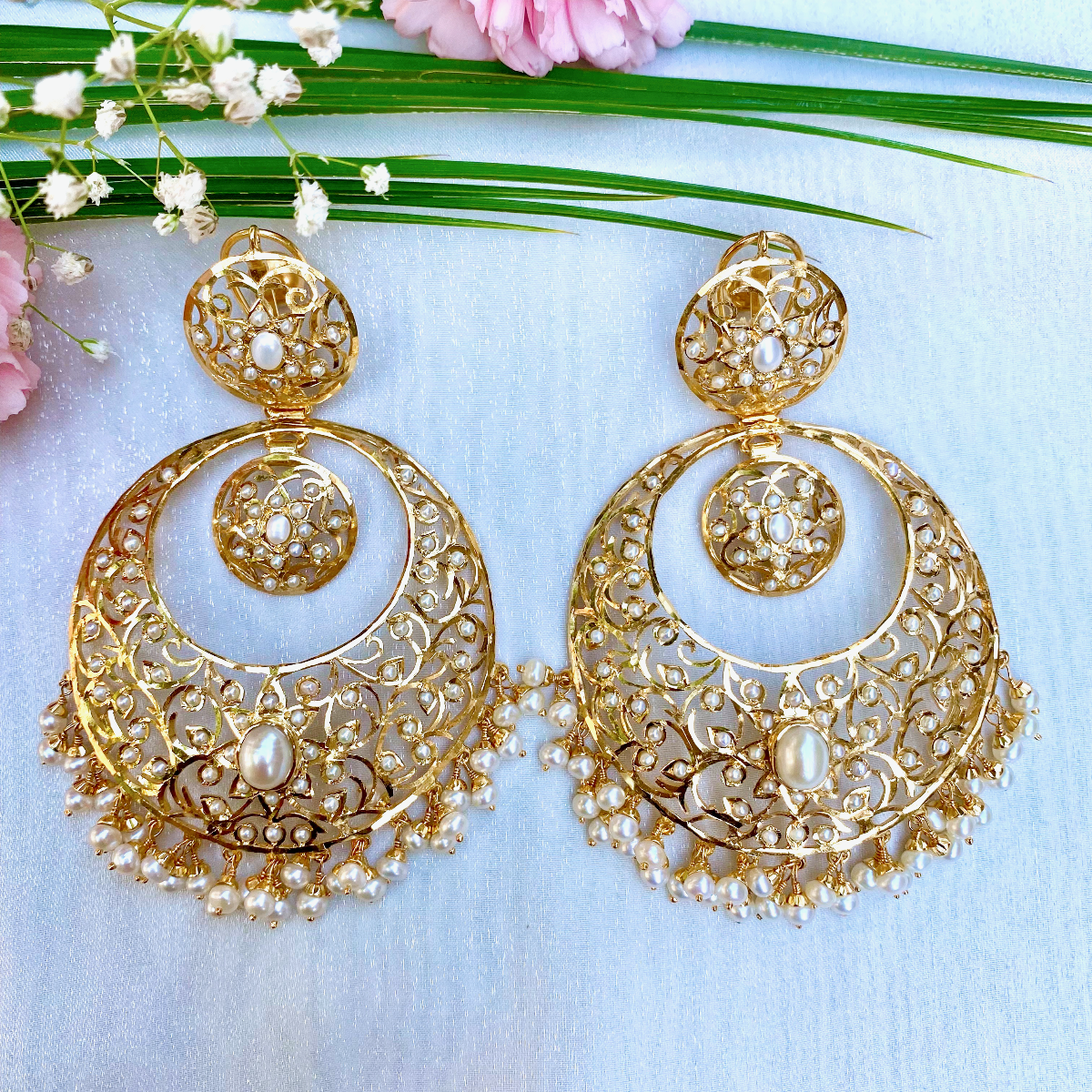 bold and beautiful pearl chandbalis