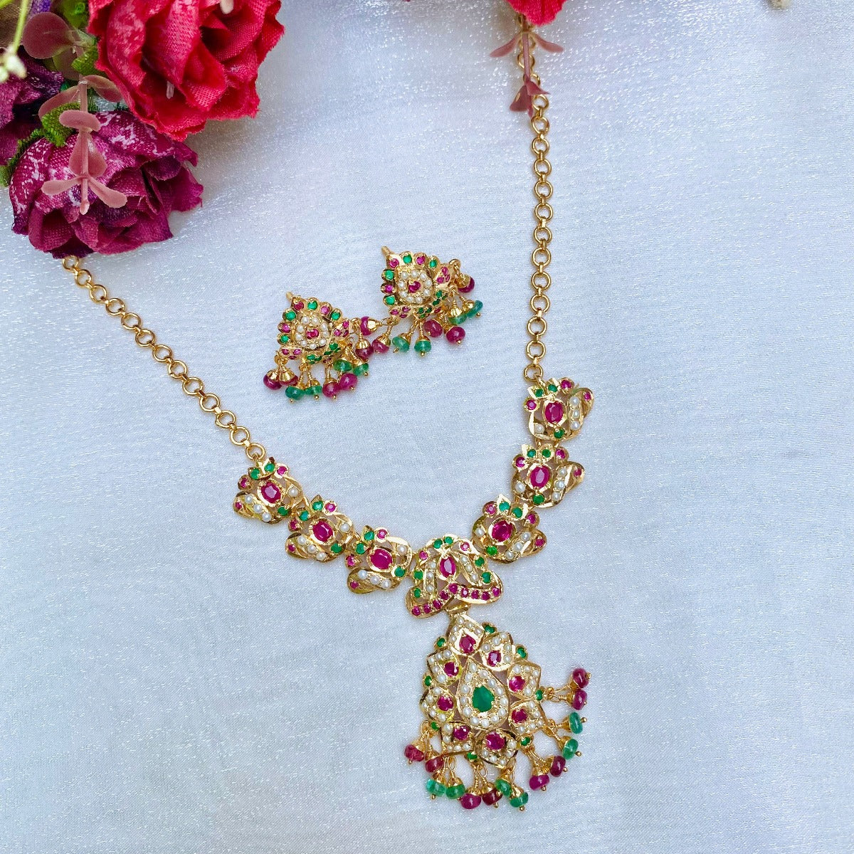 ruby emerald chain necklace set