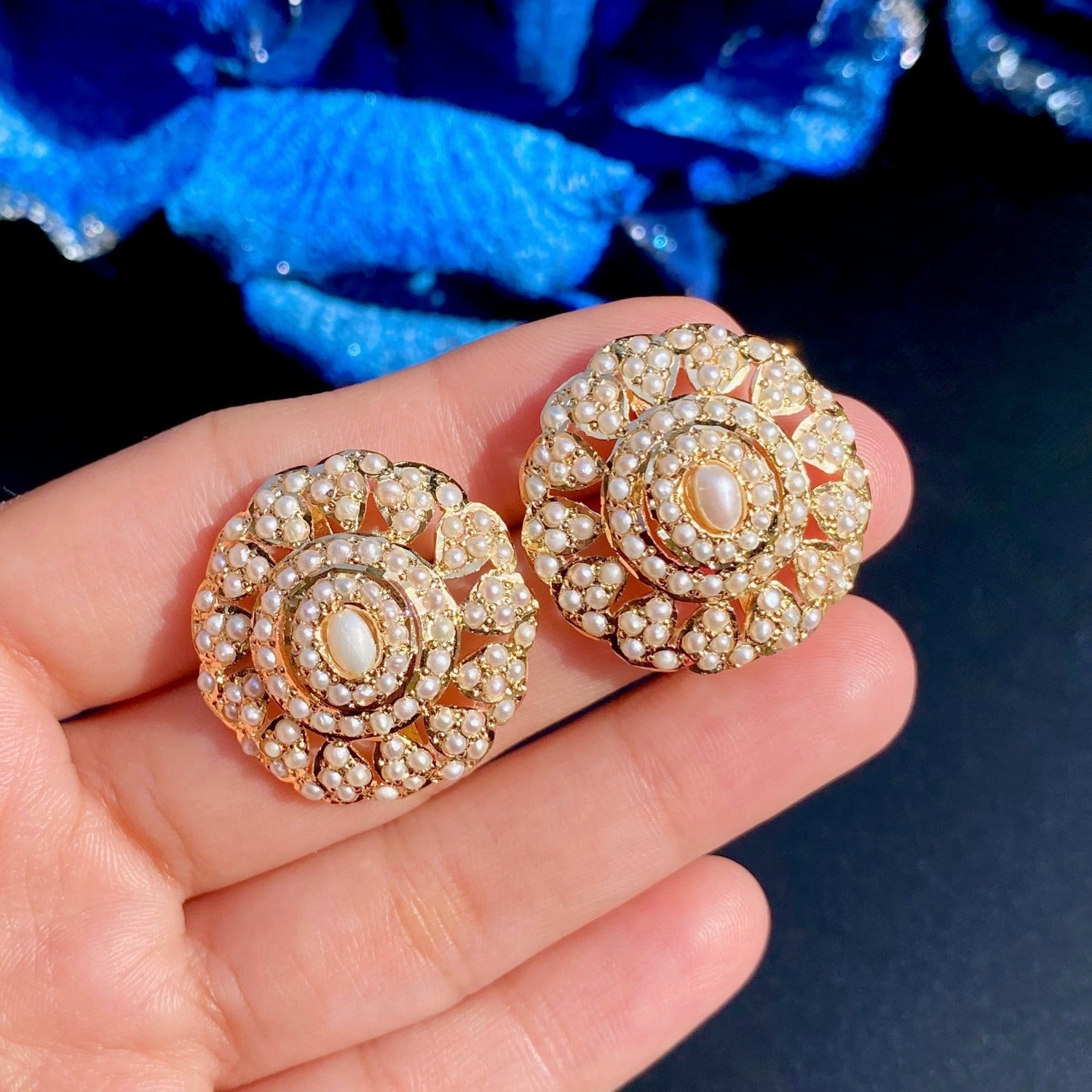 fashion pearl earrings