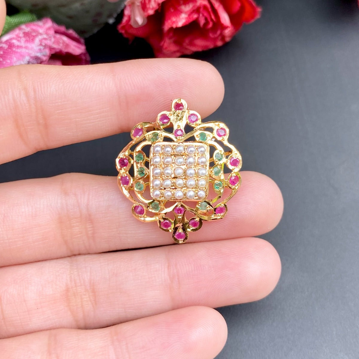 fancy jadau ring gold
