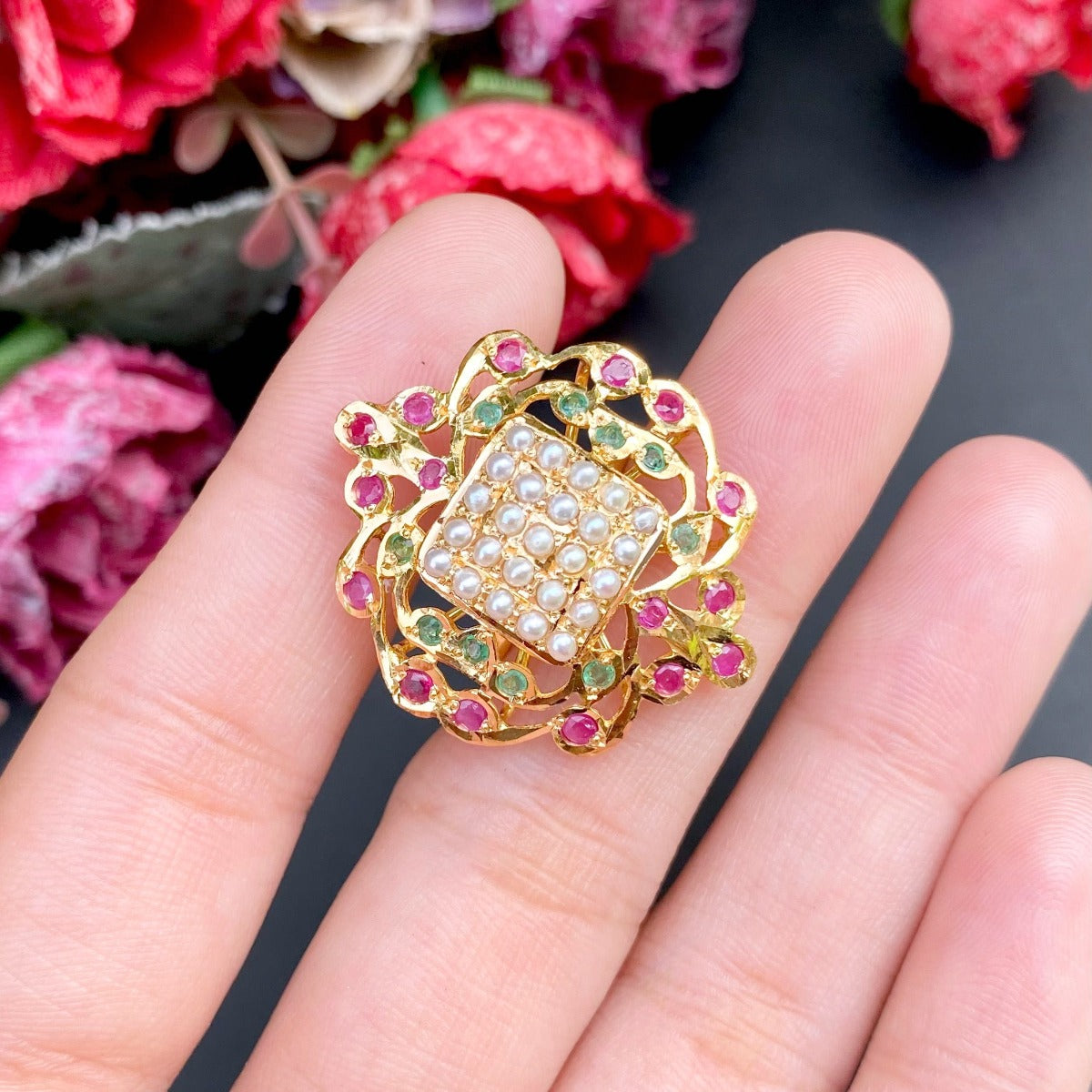 fancy jadau ring gold