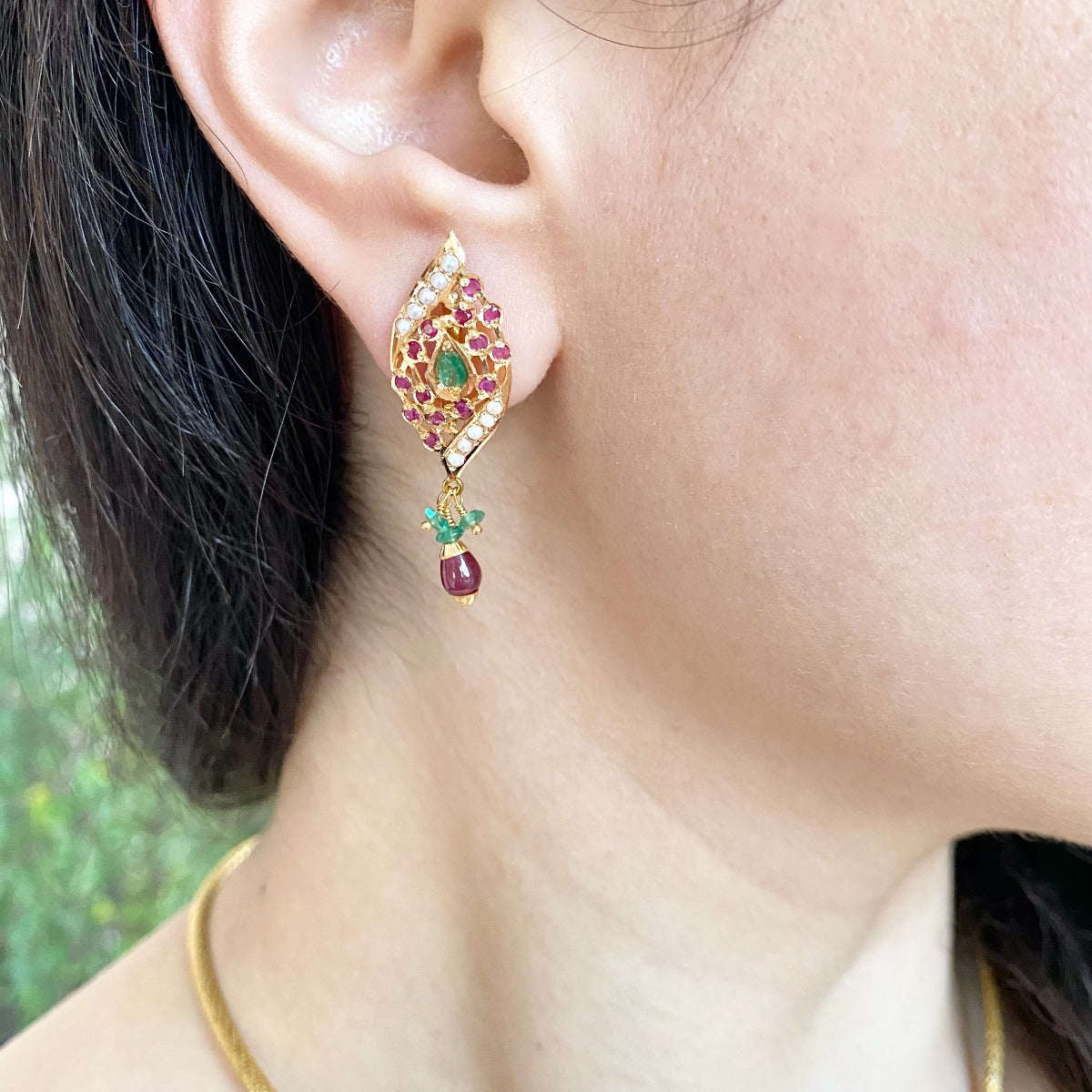 precious stones punjabi pendant set gold