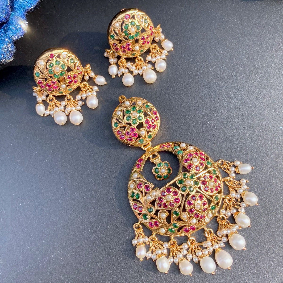 jadau pendant set in usa