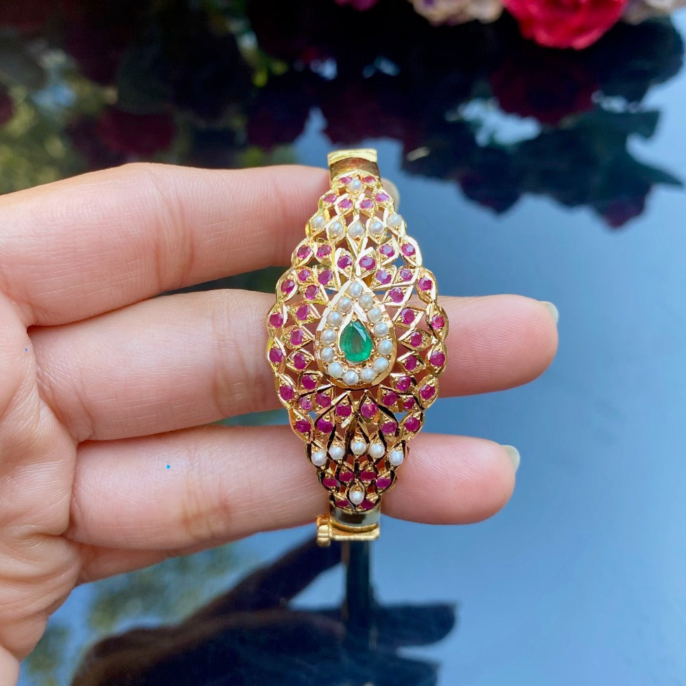 2 tola gold bracelet