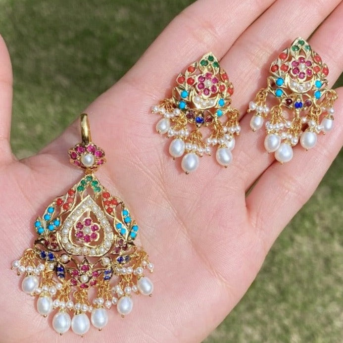 Navaratna pendant set gold plated
