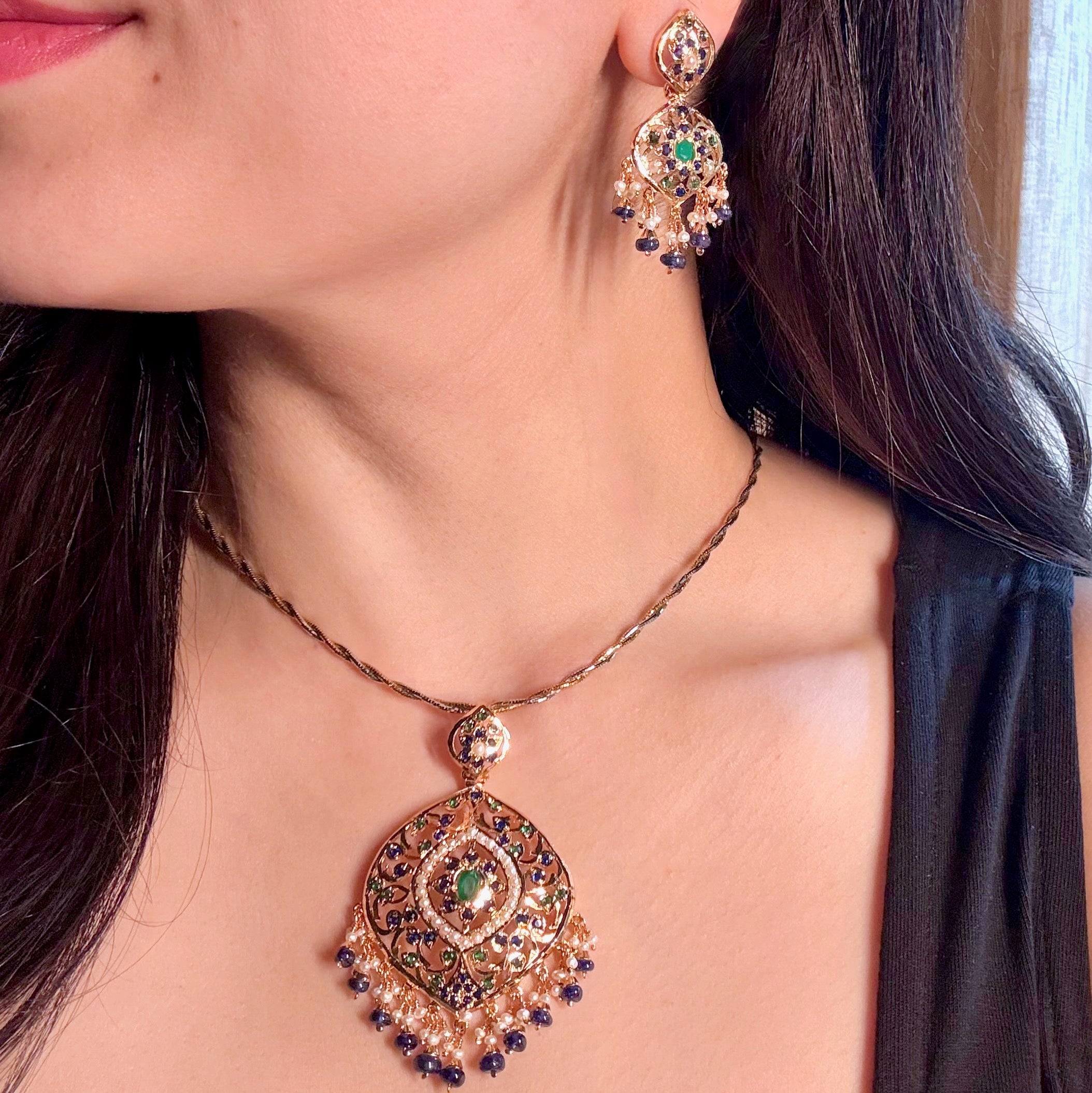 Royal Looks Pendant Set | Gold Plated on 925 Silver PS 134