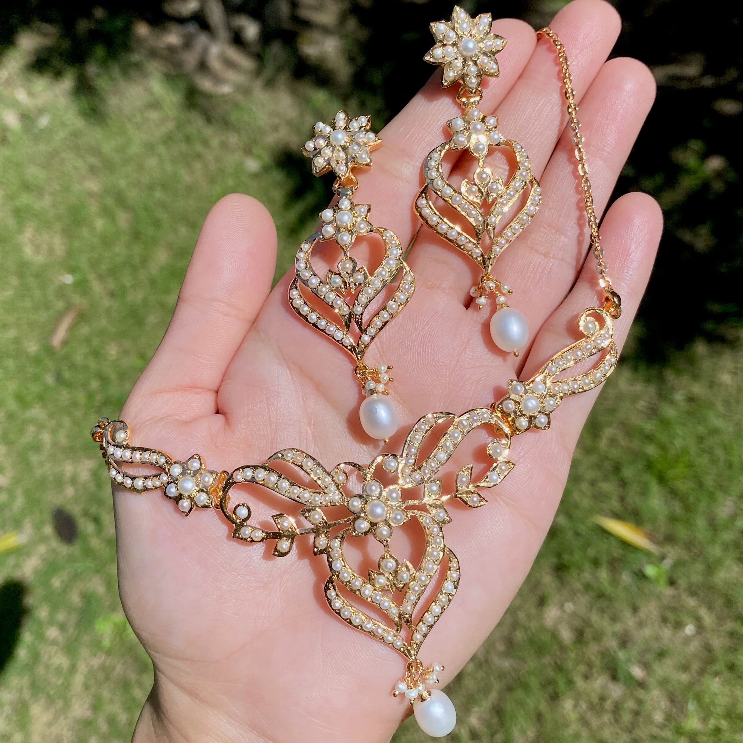 Silver and Pearl Jewelry Set | Gold Plated | Antique Design NS 417