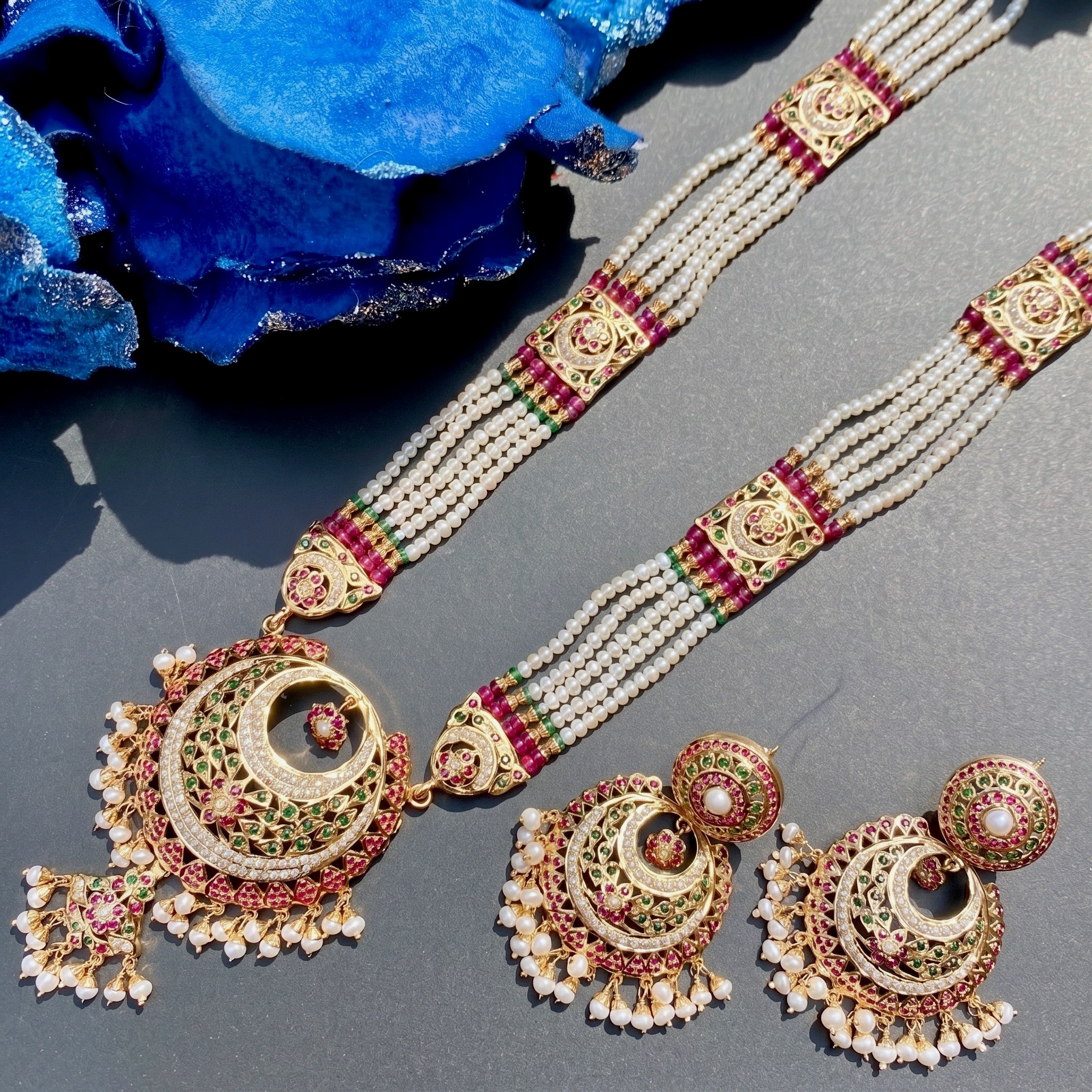 rani haar set in gold for destination wedding