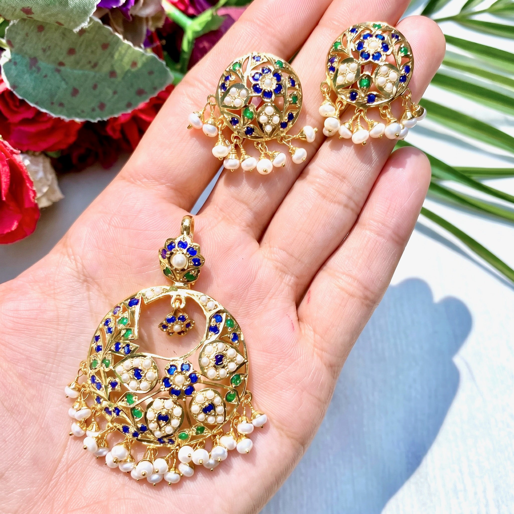 silver gold plated locket set under 10000