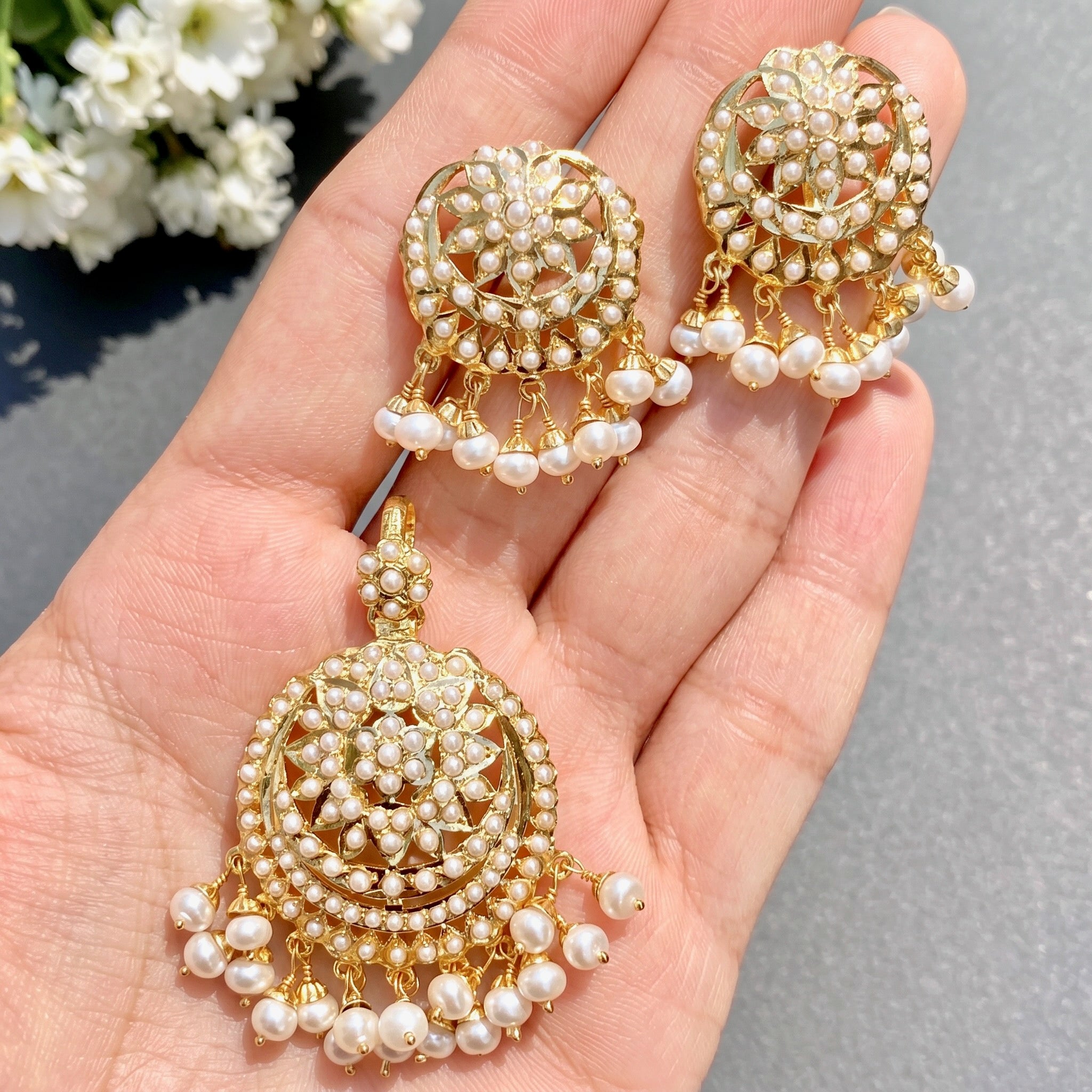 hyderabadi pearl pendant set