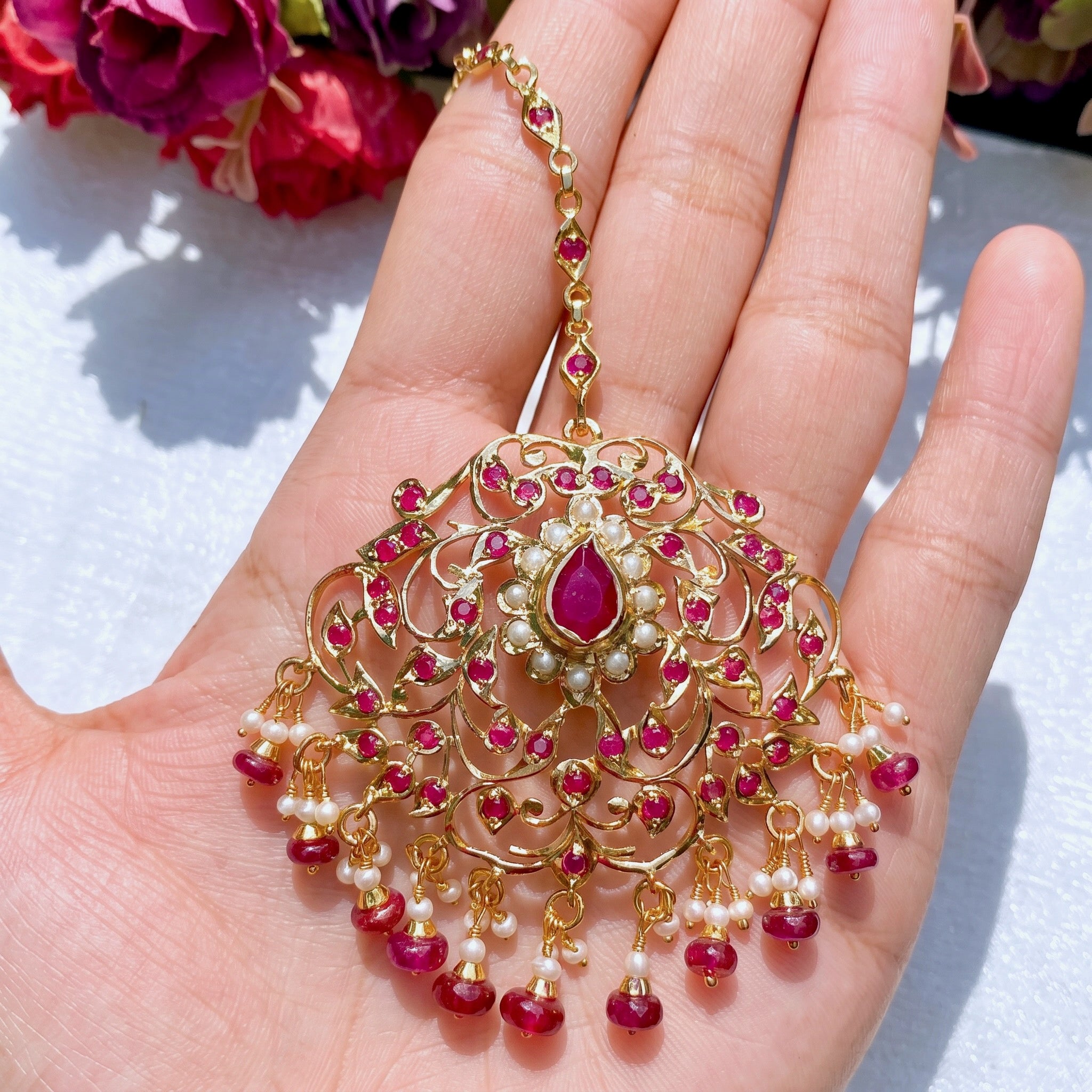 large ruby mang teeka