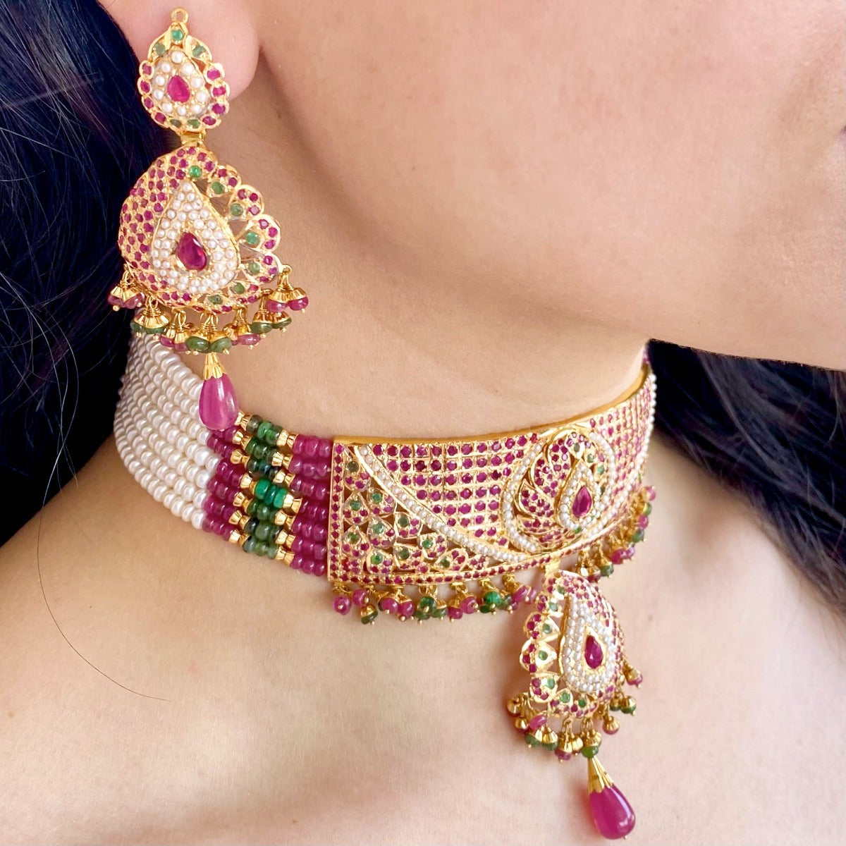 traditional indian rajashthani aad choker in gold