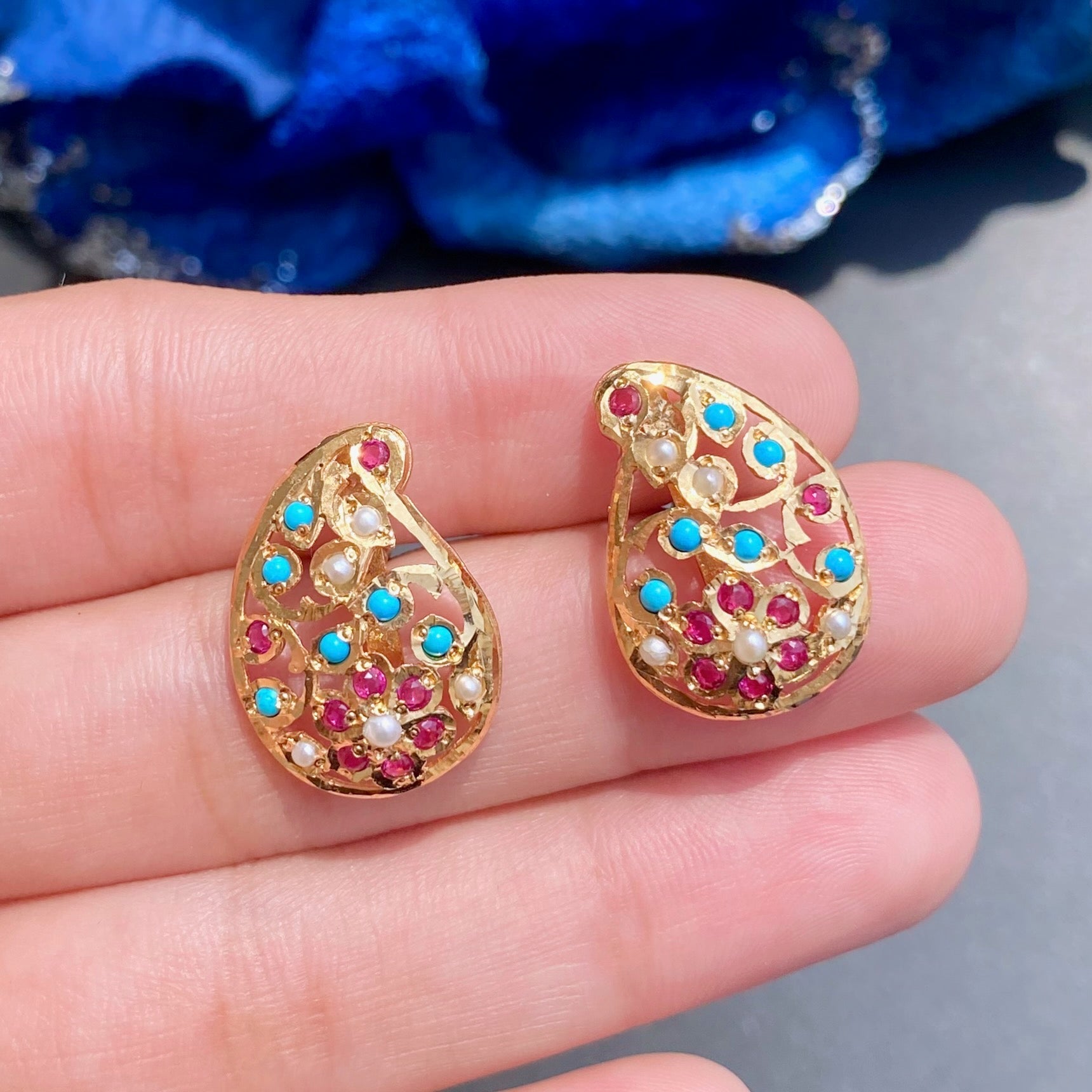 classy indian stud earrings