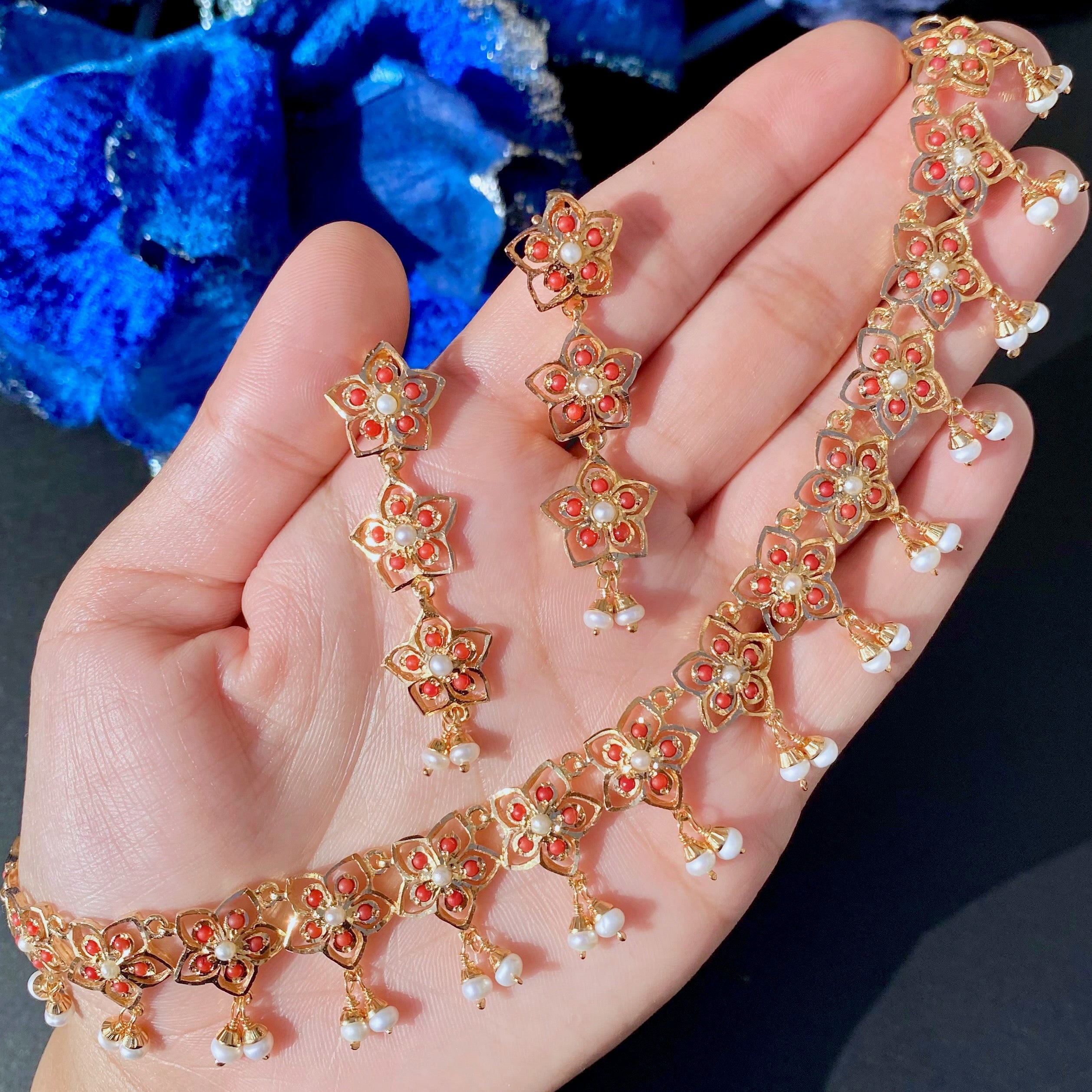 womens coral necklace