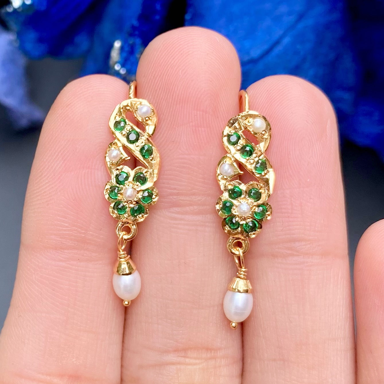 emerald bali earrings