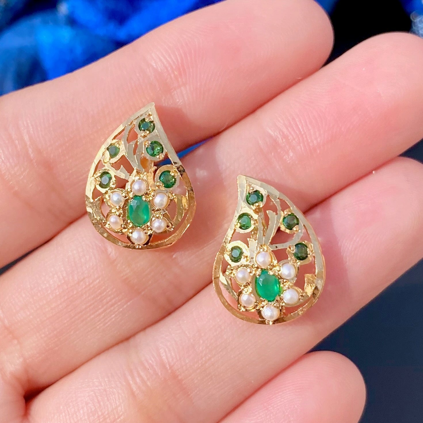 emerald studs for girls