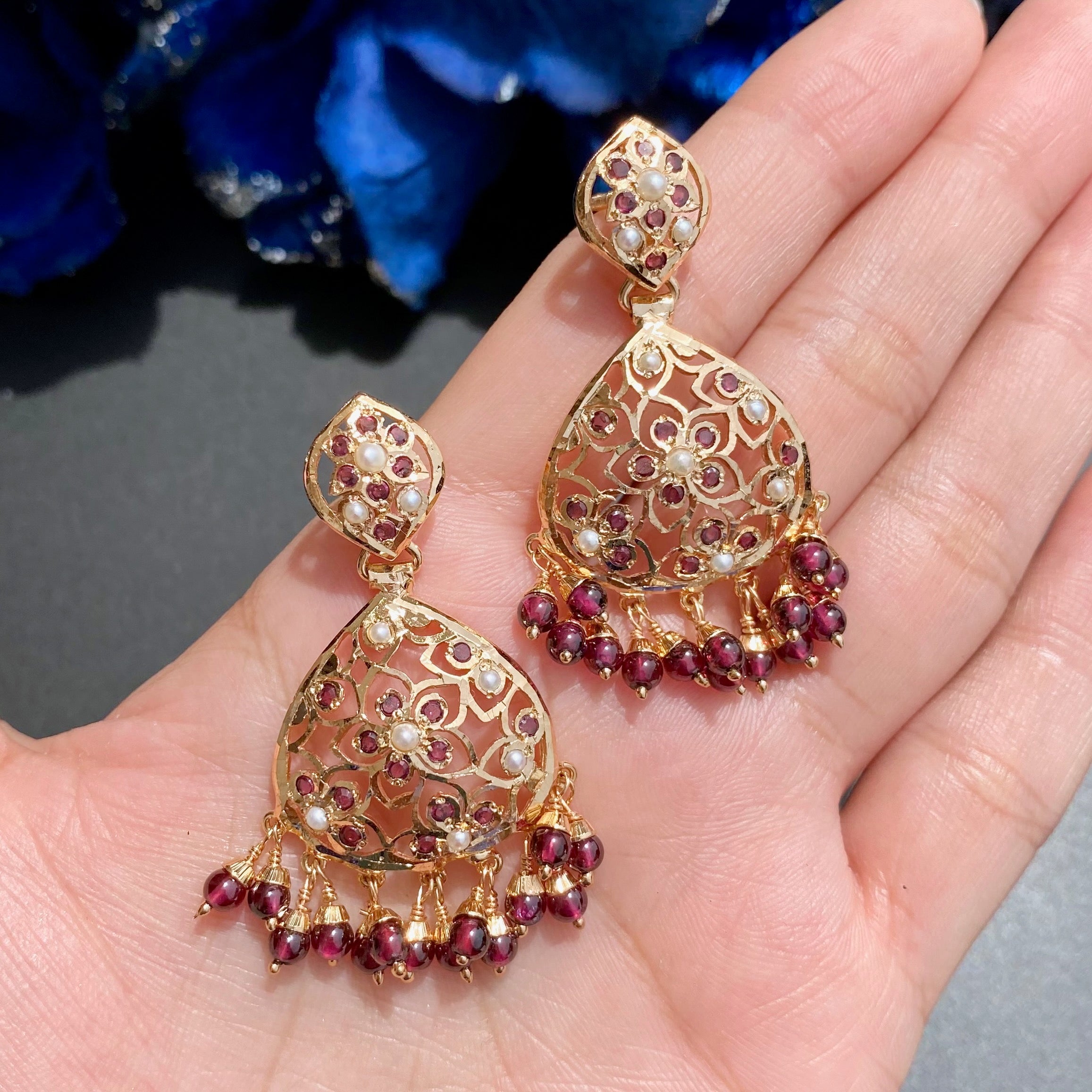 minimal garnet necklace set