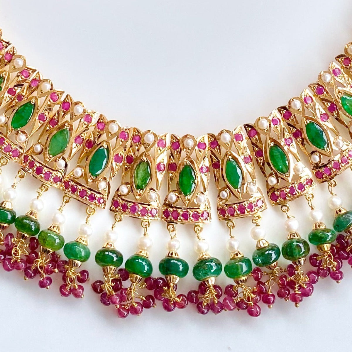 indian emerald necklace