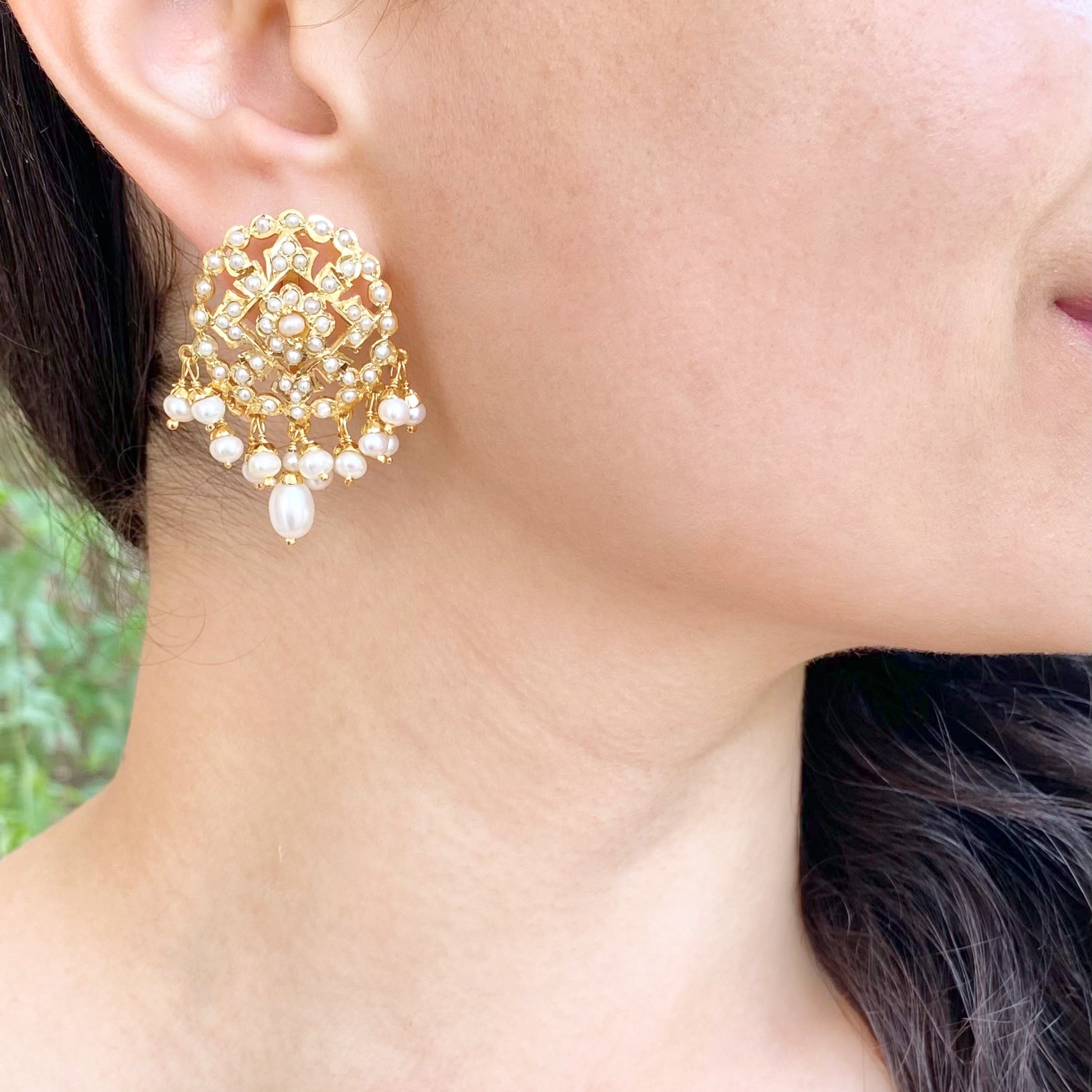 Exquisite Gold Plated Jadau Pearl Studs ER 246