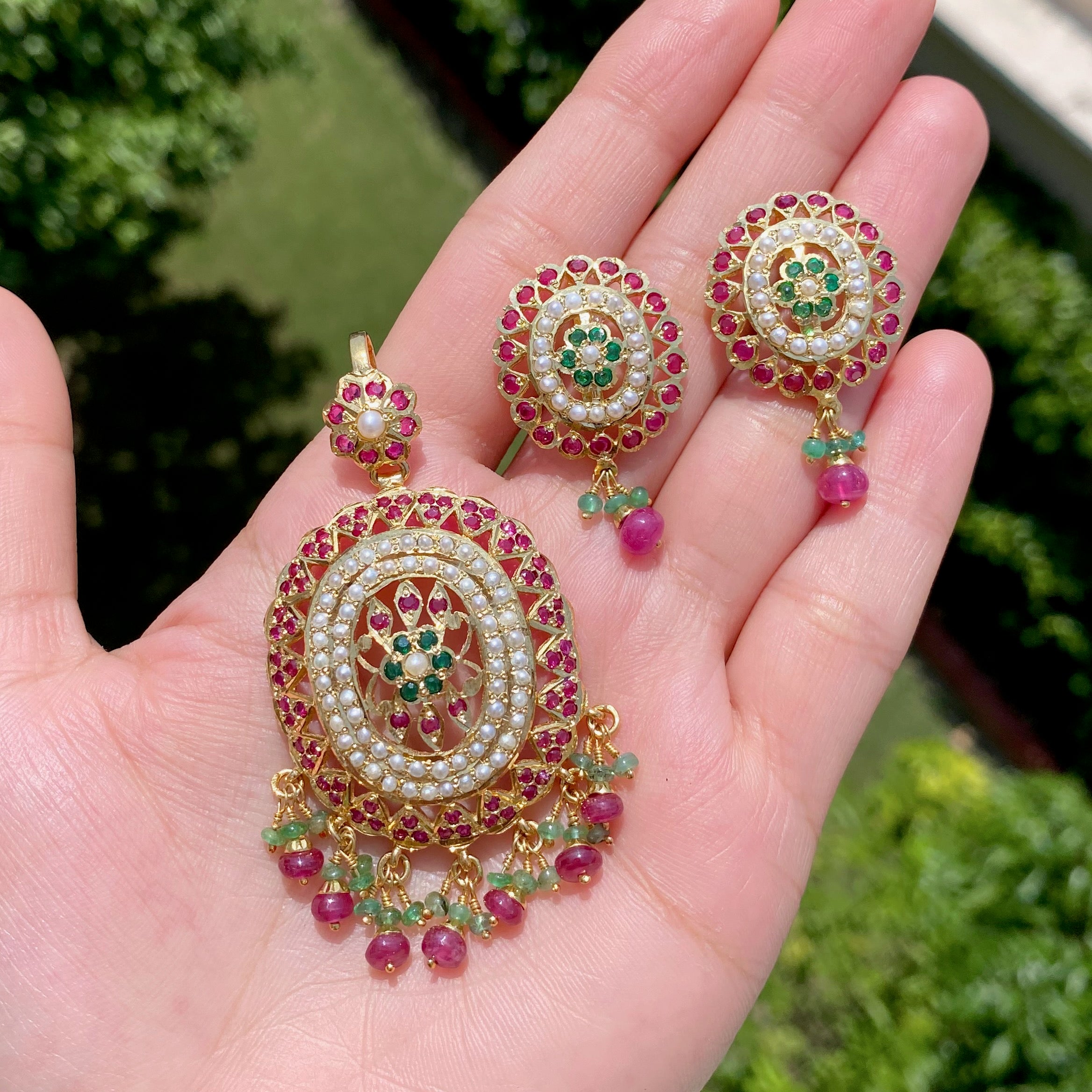 pendant set indian