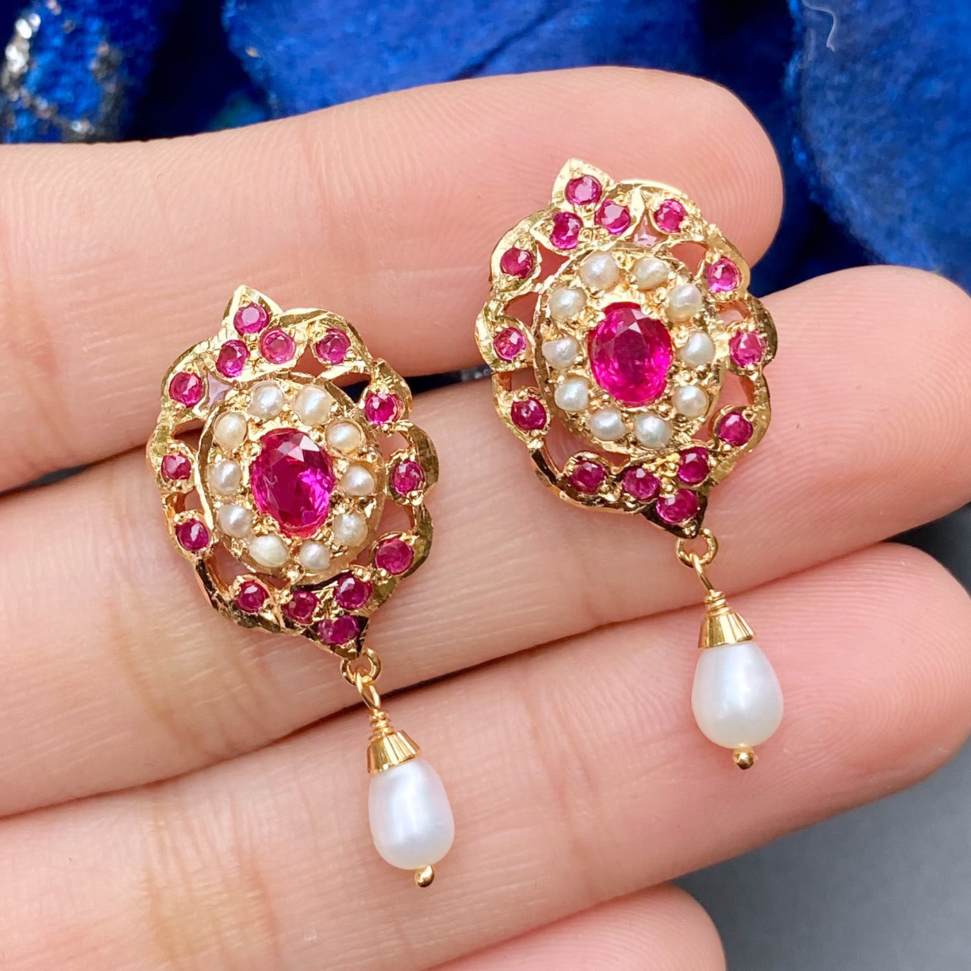 joroa studs