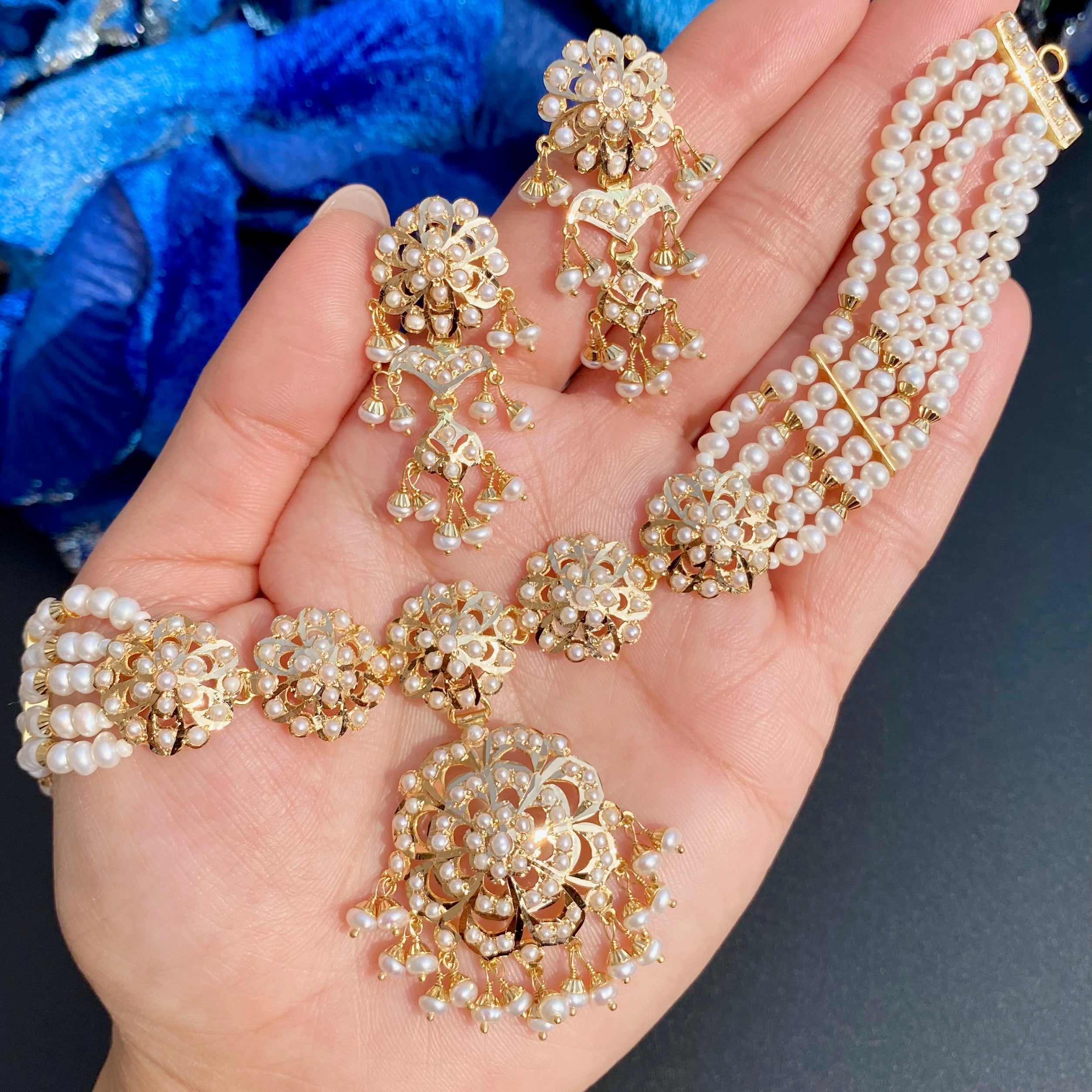 gold choker set freshwatetr pearls