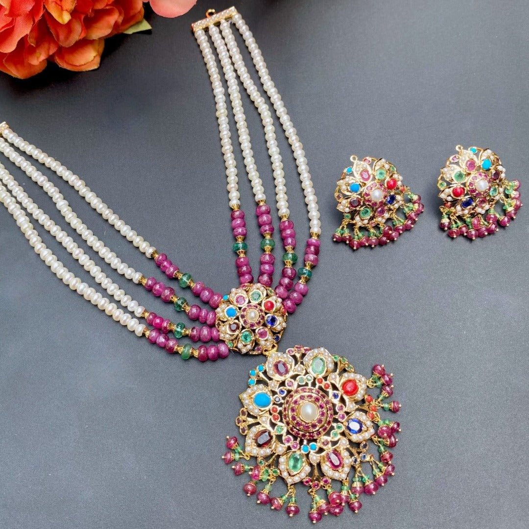 navratna gold jewellery inspired by tanishq
