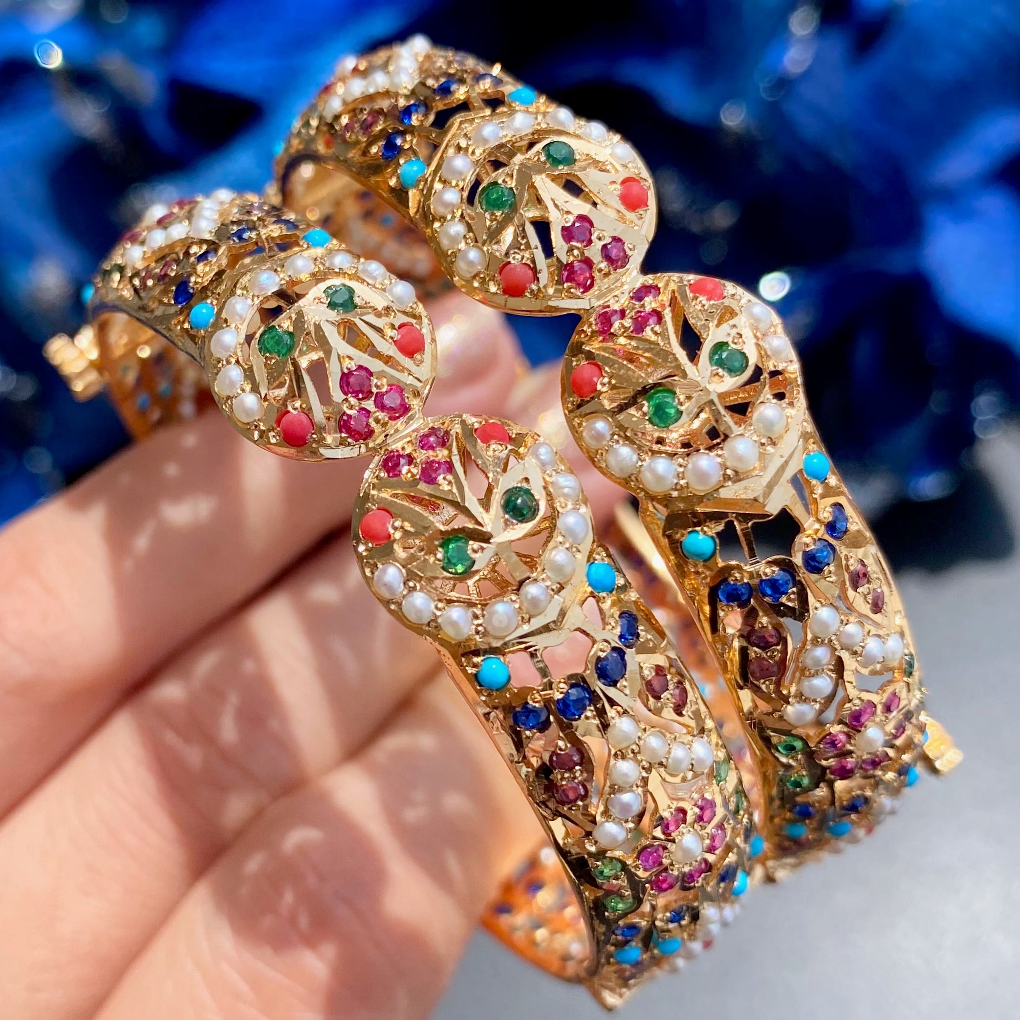 openable jadau bangles