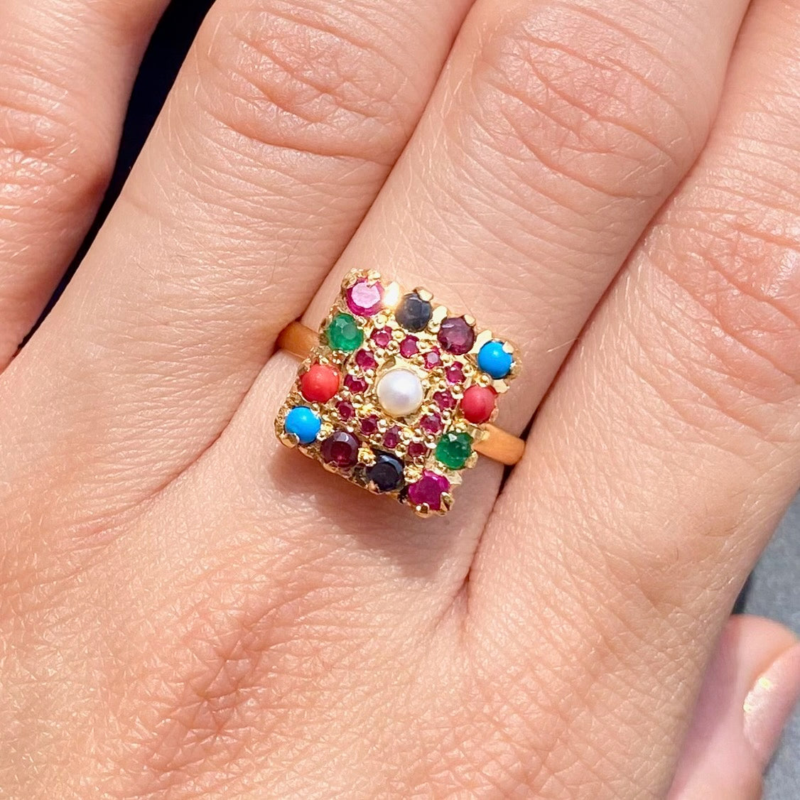 navratna ring to gift her