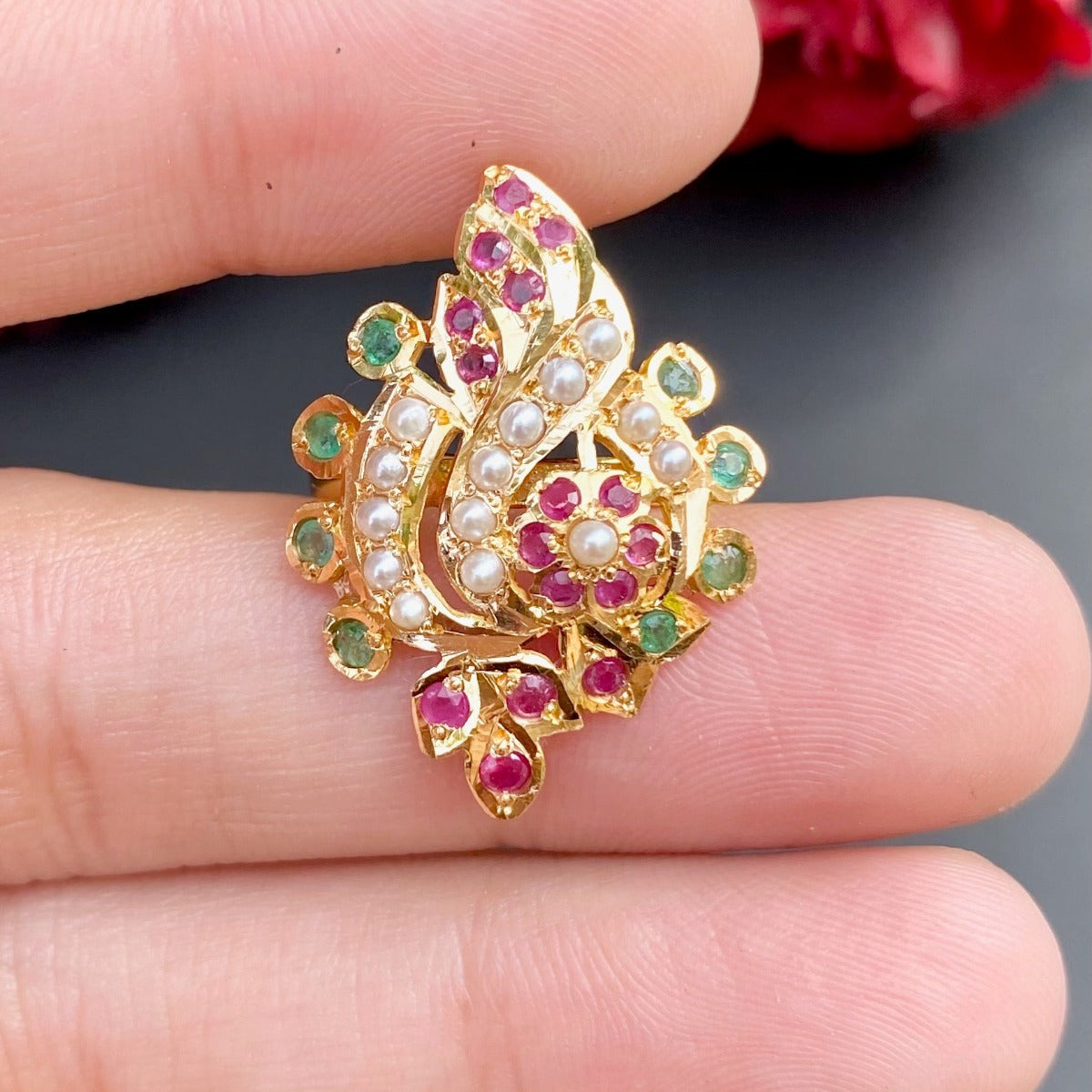 indian jadau ring in 22k gold