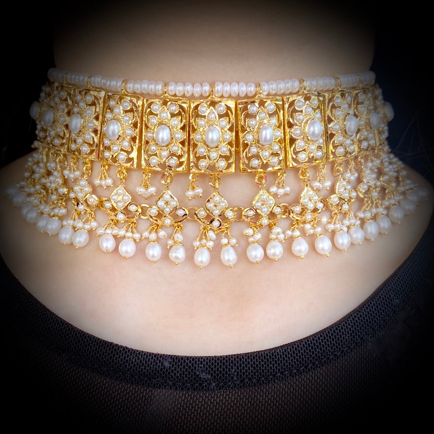 gold plated pearl choker For Destination Wedding