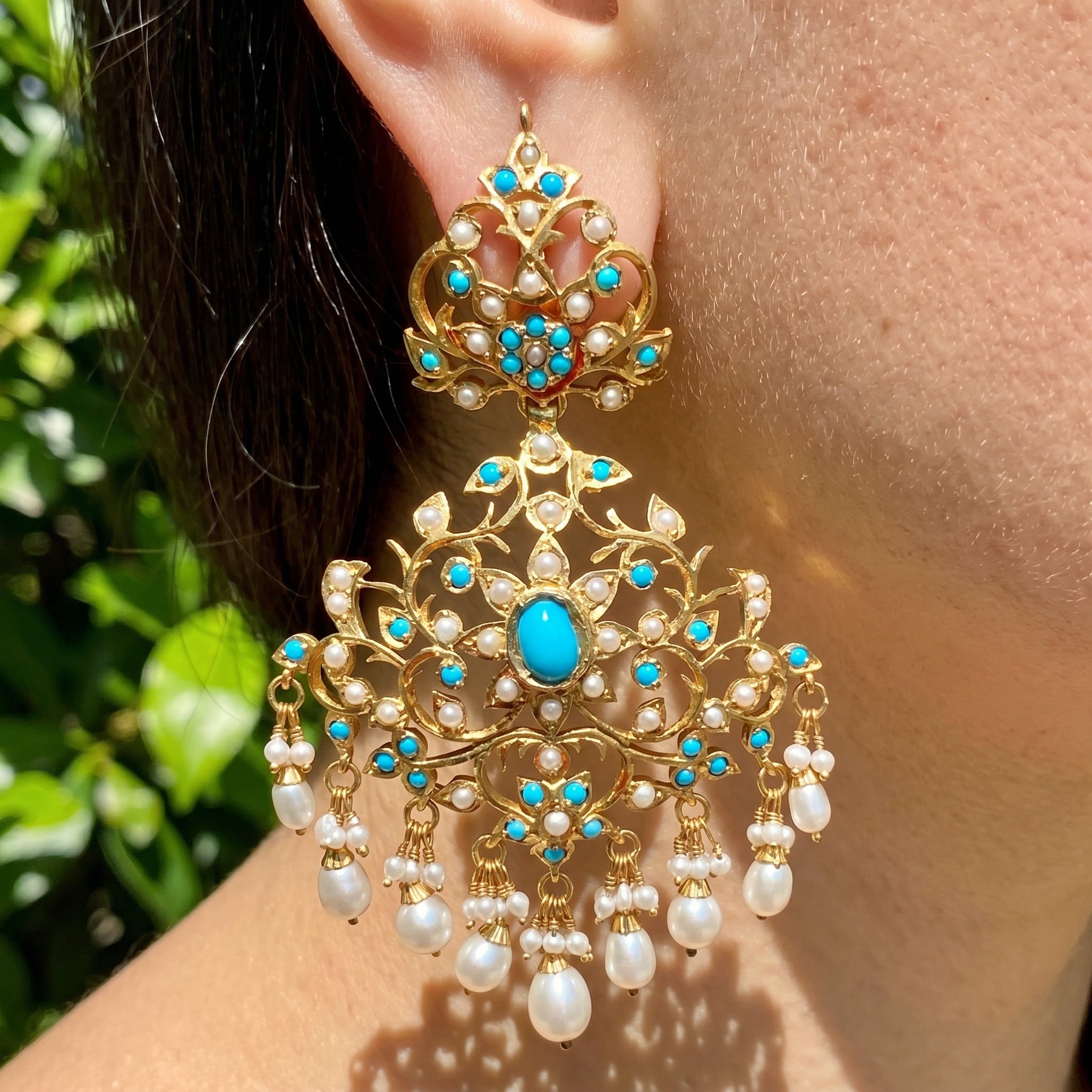 beautiful pearl and feroza earrings made in sterling silver