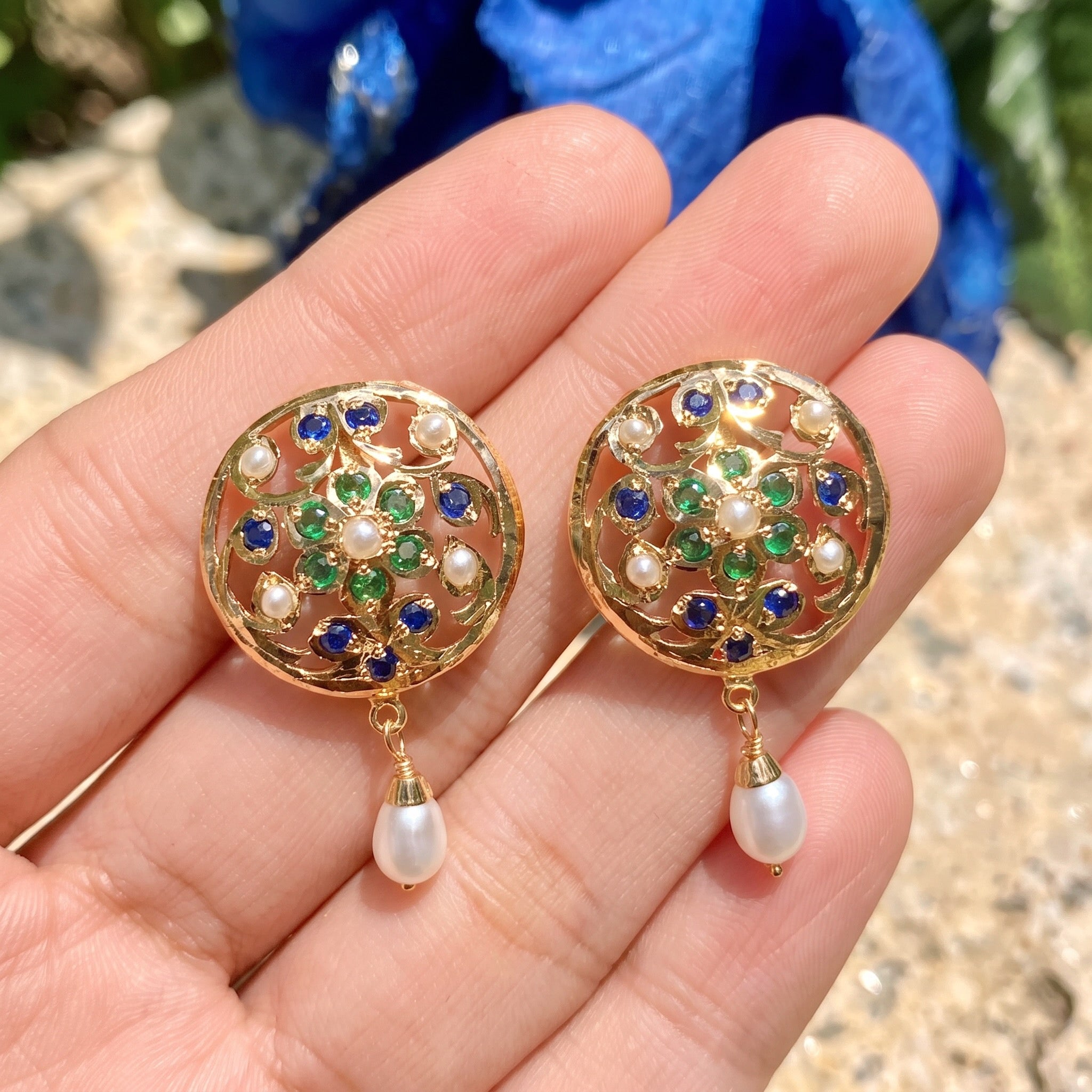 small-round-studs-for-girls.jpg