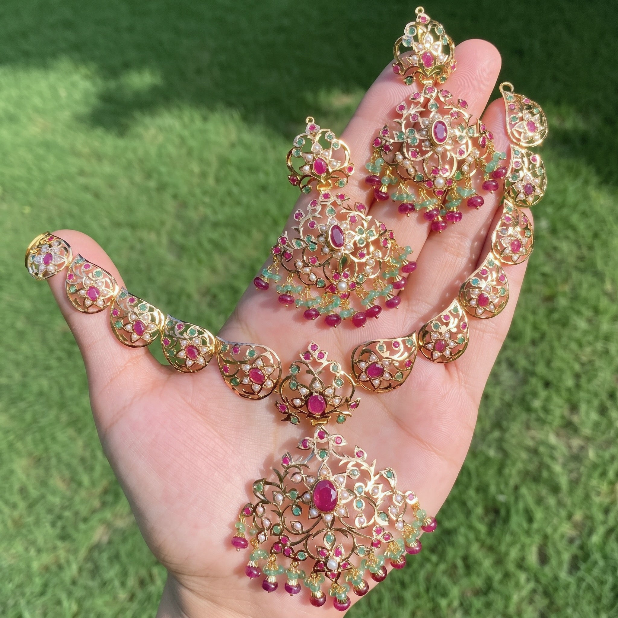 rajputana necklace matched with earrings in 22k gold