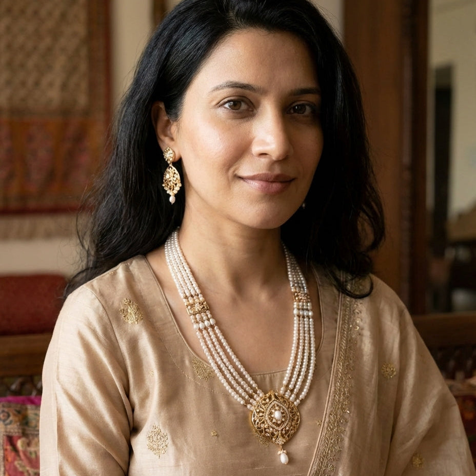 Delicate Pearl Haar Set | Freshwater Pearls on Sterling Silver | Gold Plated NS 386