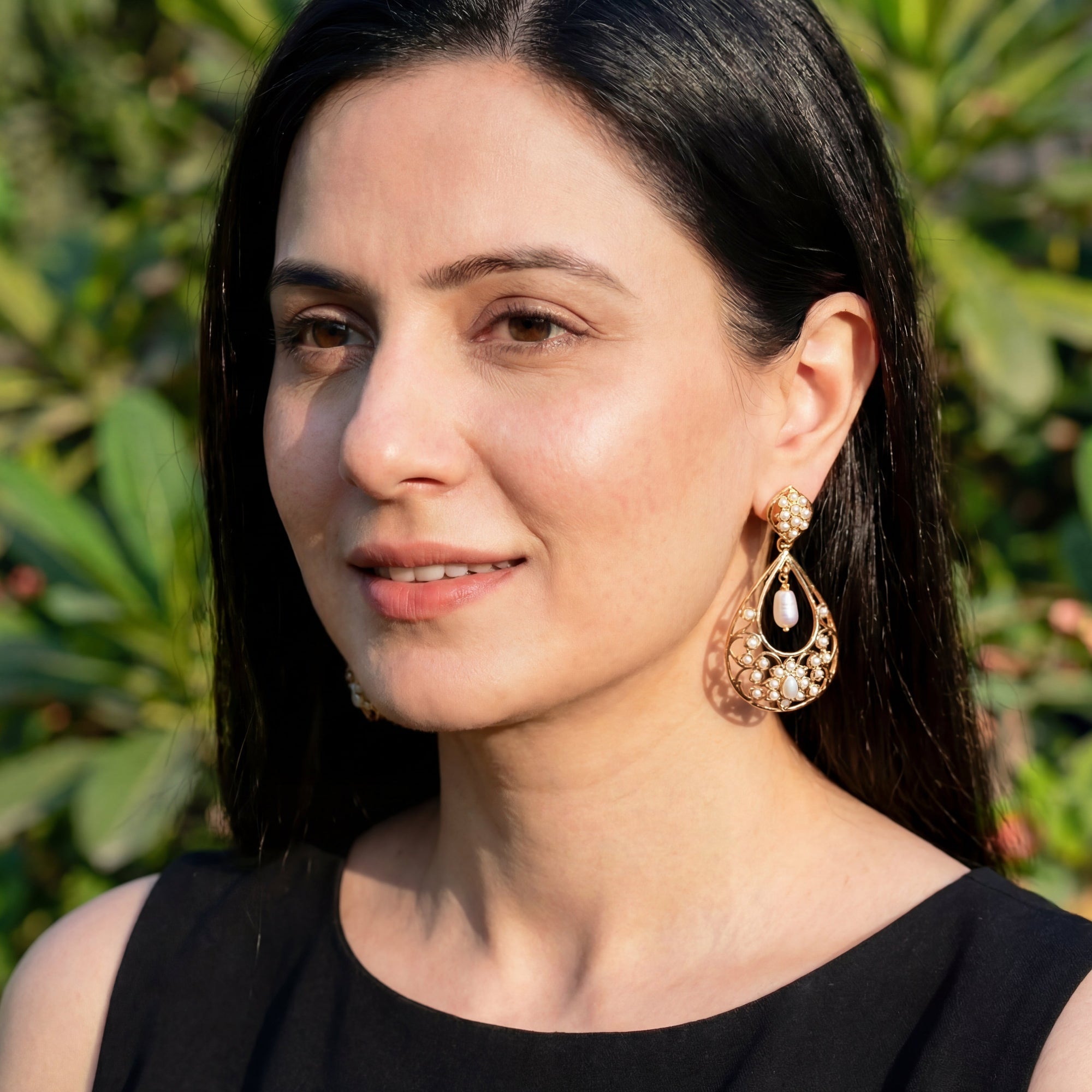 Contemporary Jadau Earrings | Delicate Light-Weight Design | Freshwater Pearls & Silver ER 354