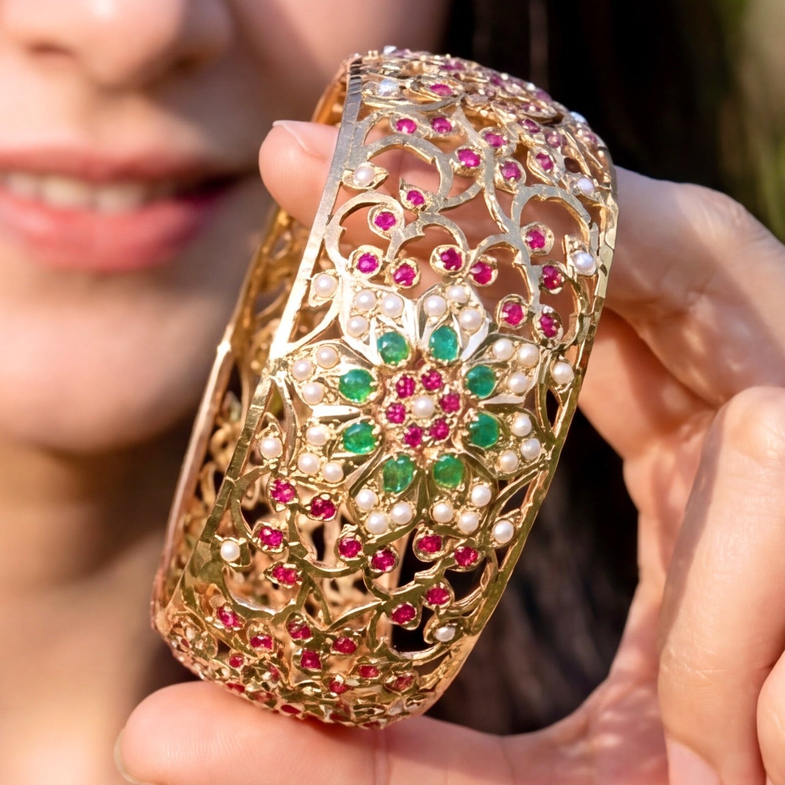Antique Mughal era Inspired | Statement Bangles | Gold Plated BG 070