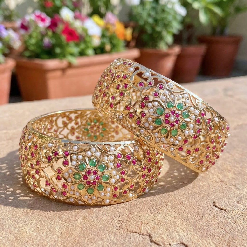 Antique Mughal era Inspired | Statement Bangles | Gold Plated BG 070