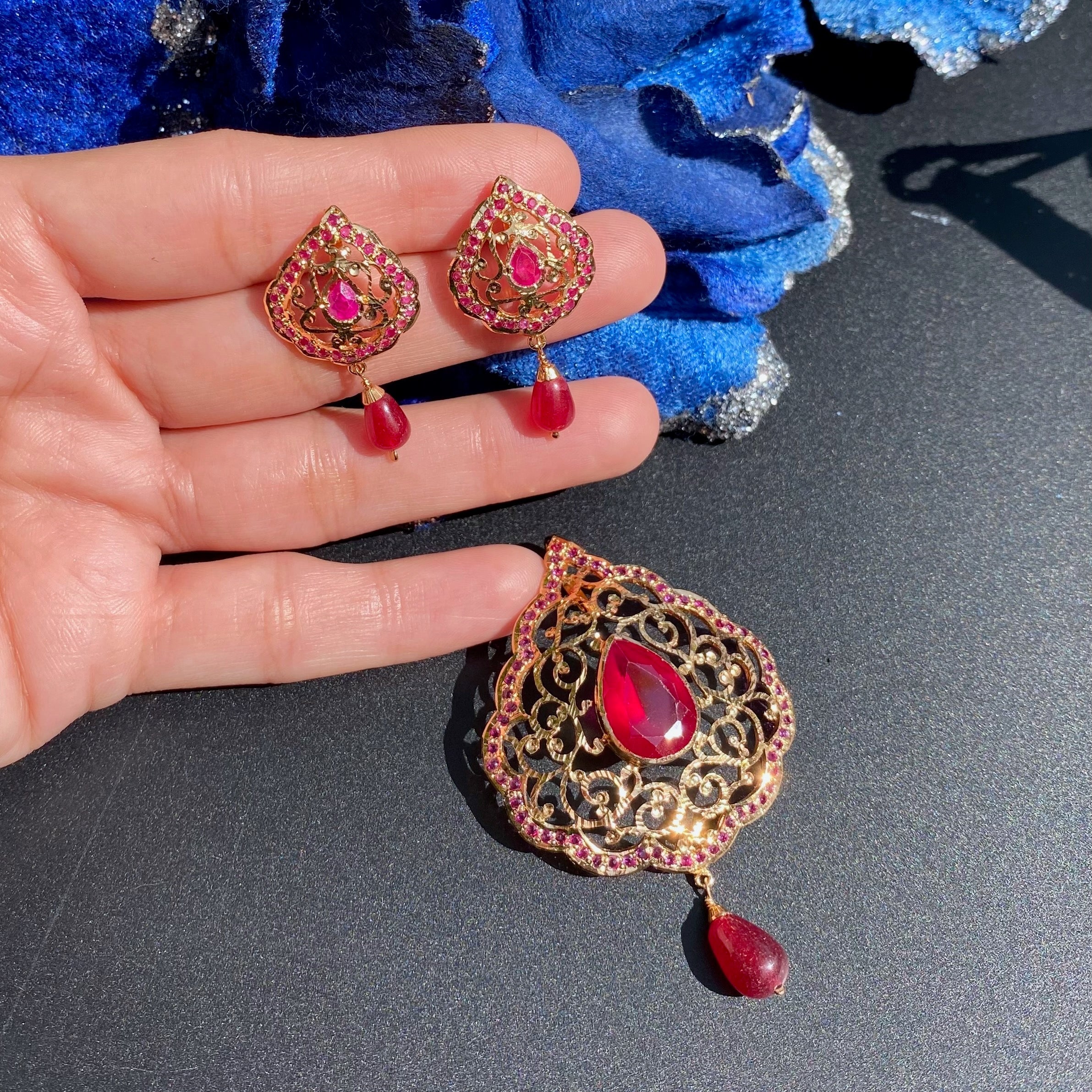 Jadau Pendant Set with Filigree Work | Red Stones | Silver Base PS 127