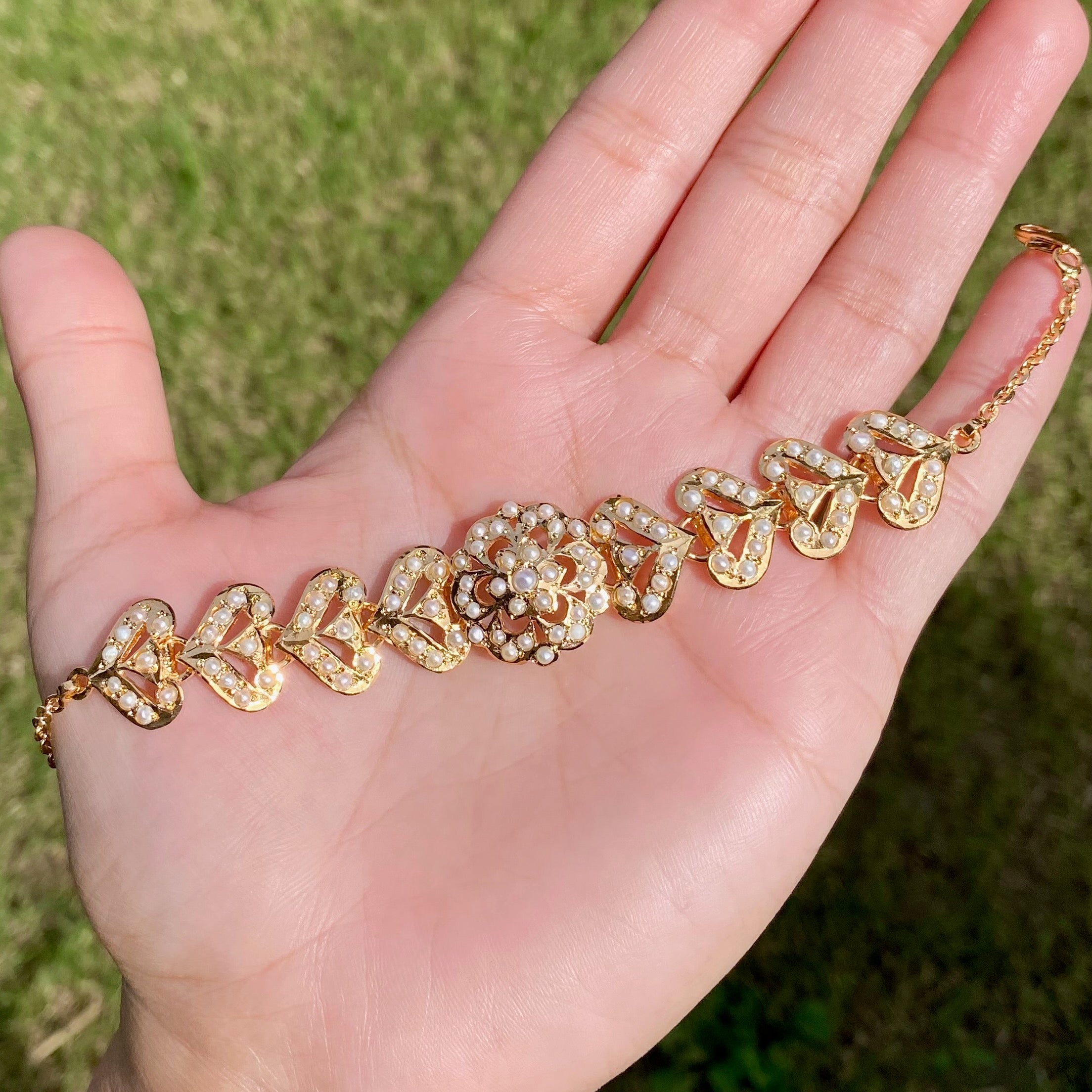 Women's Bracelet | Gold Plated Silver | Freshwater Pearls Studded BG 146