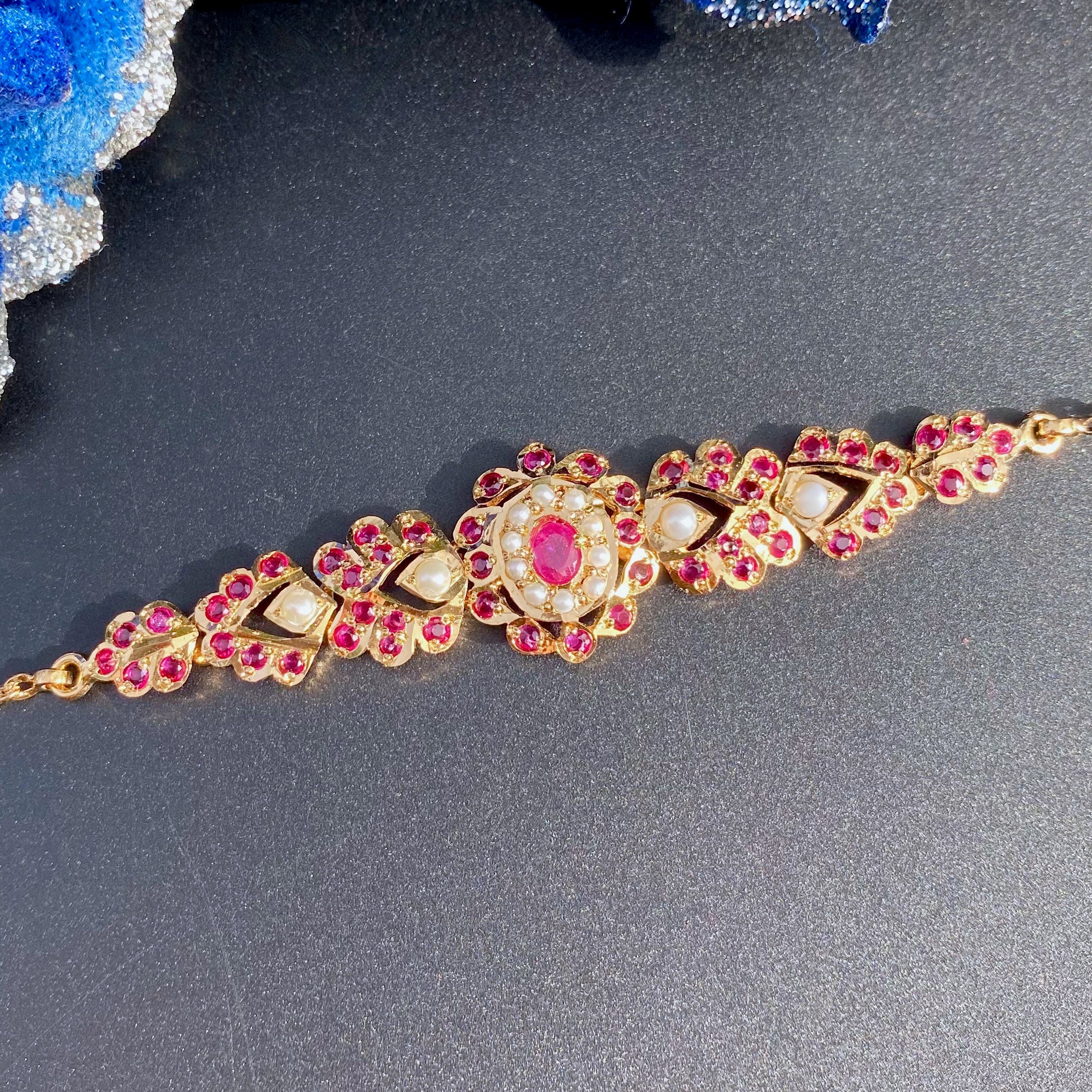 Jadau Bracelet in Red Stones & Pearls | Gold Plated on Silver BG 145