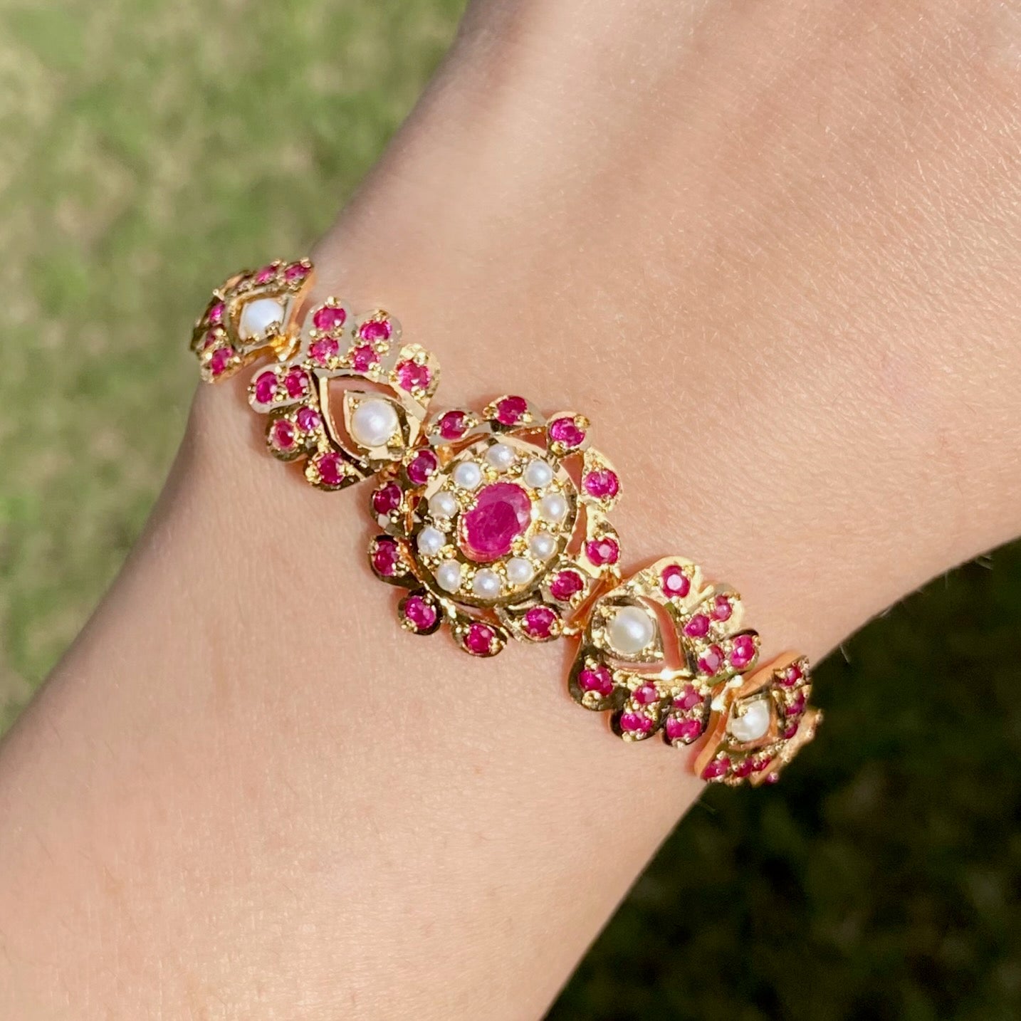 Jadau Bracelet in Red Stones & Pearls | Gold Plated on Silver BG 145