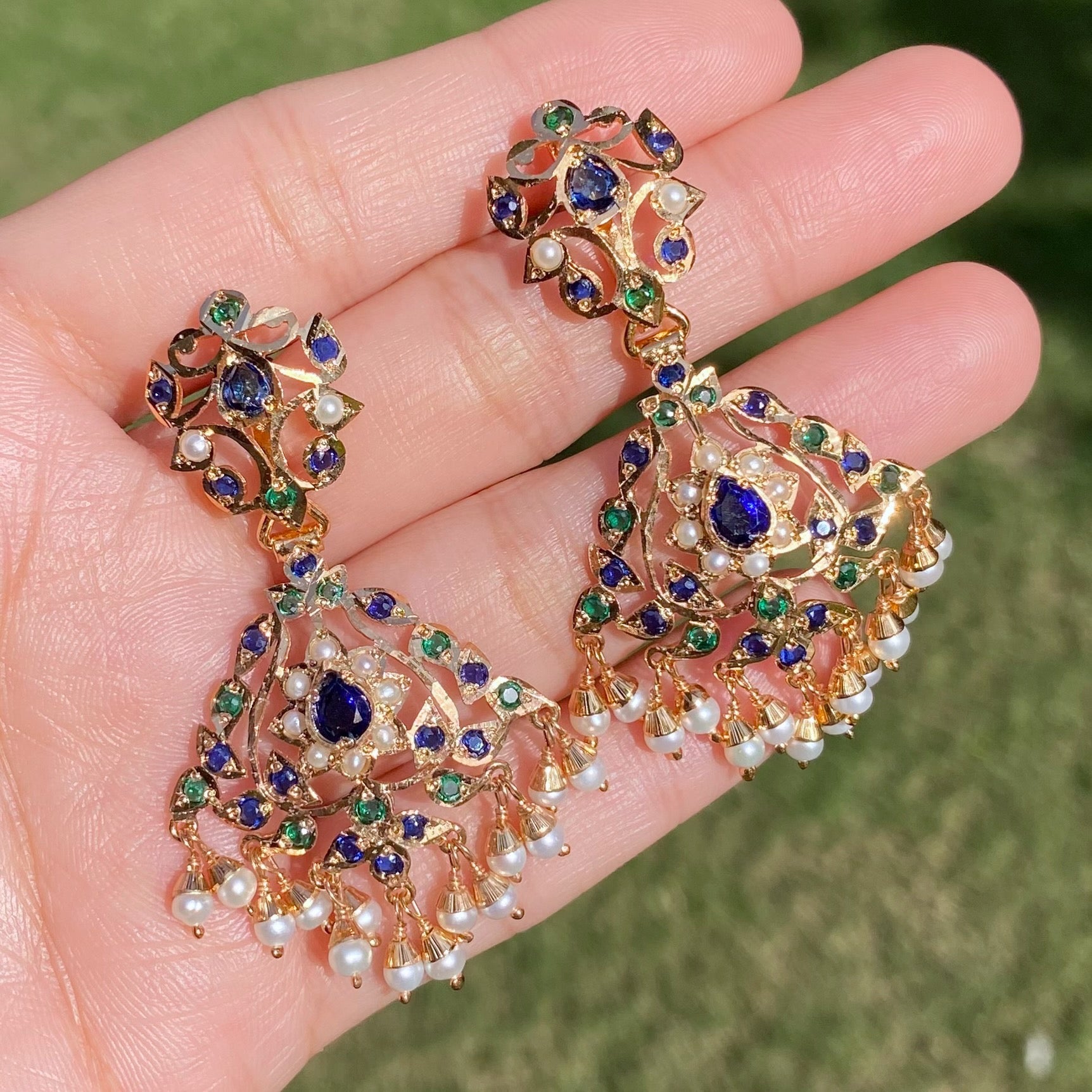 Exquisite Jadau Necklace Set in Unique Colors | NS 432