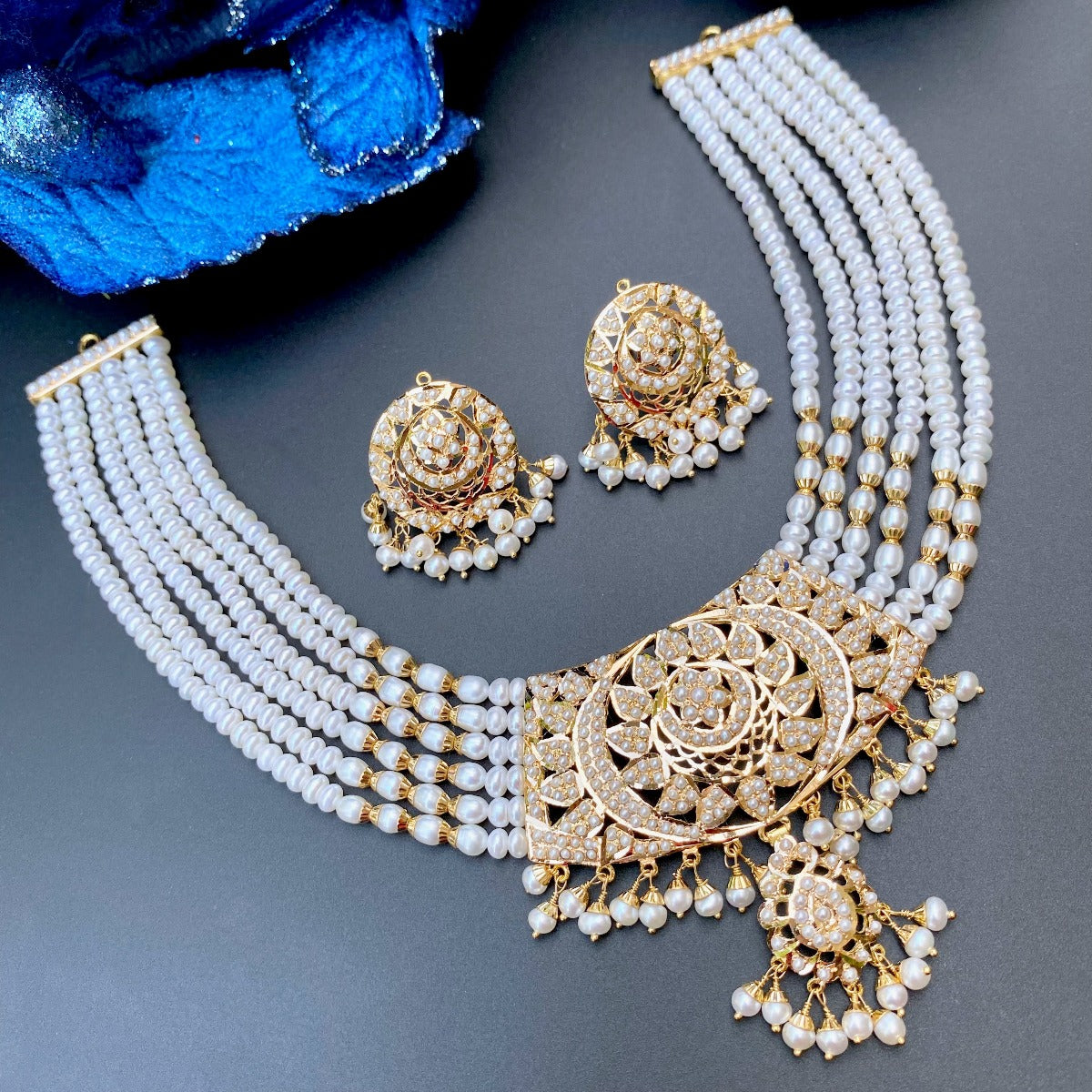 party wear pearl set in 22k gold under 2lakh