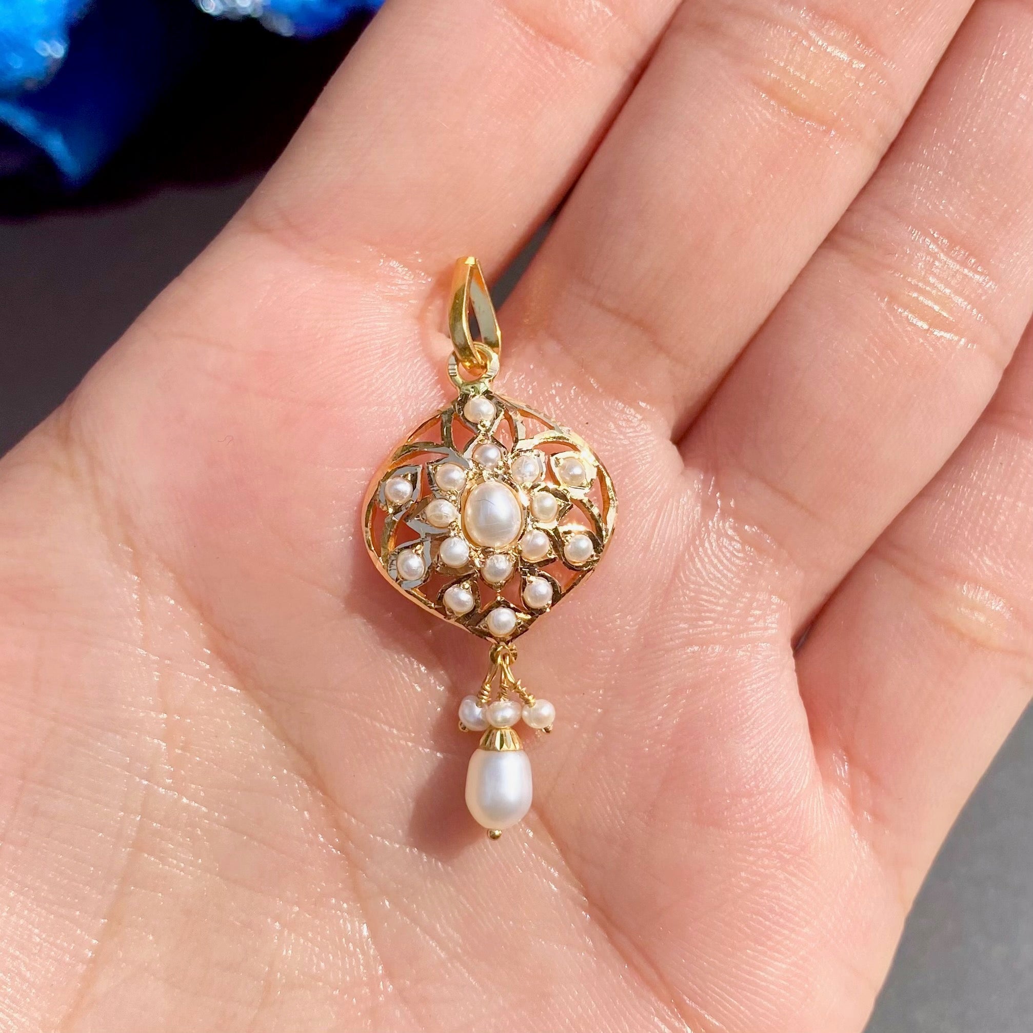 Elegant Pearl Pendant in 22k Gold GP 013