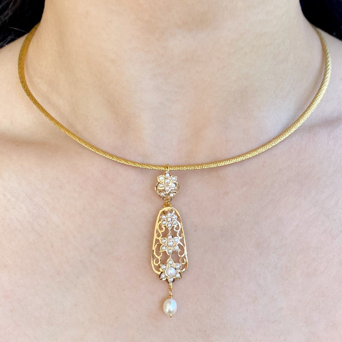 pearl pendant gold bengali design