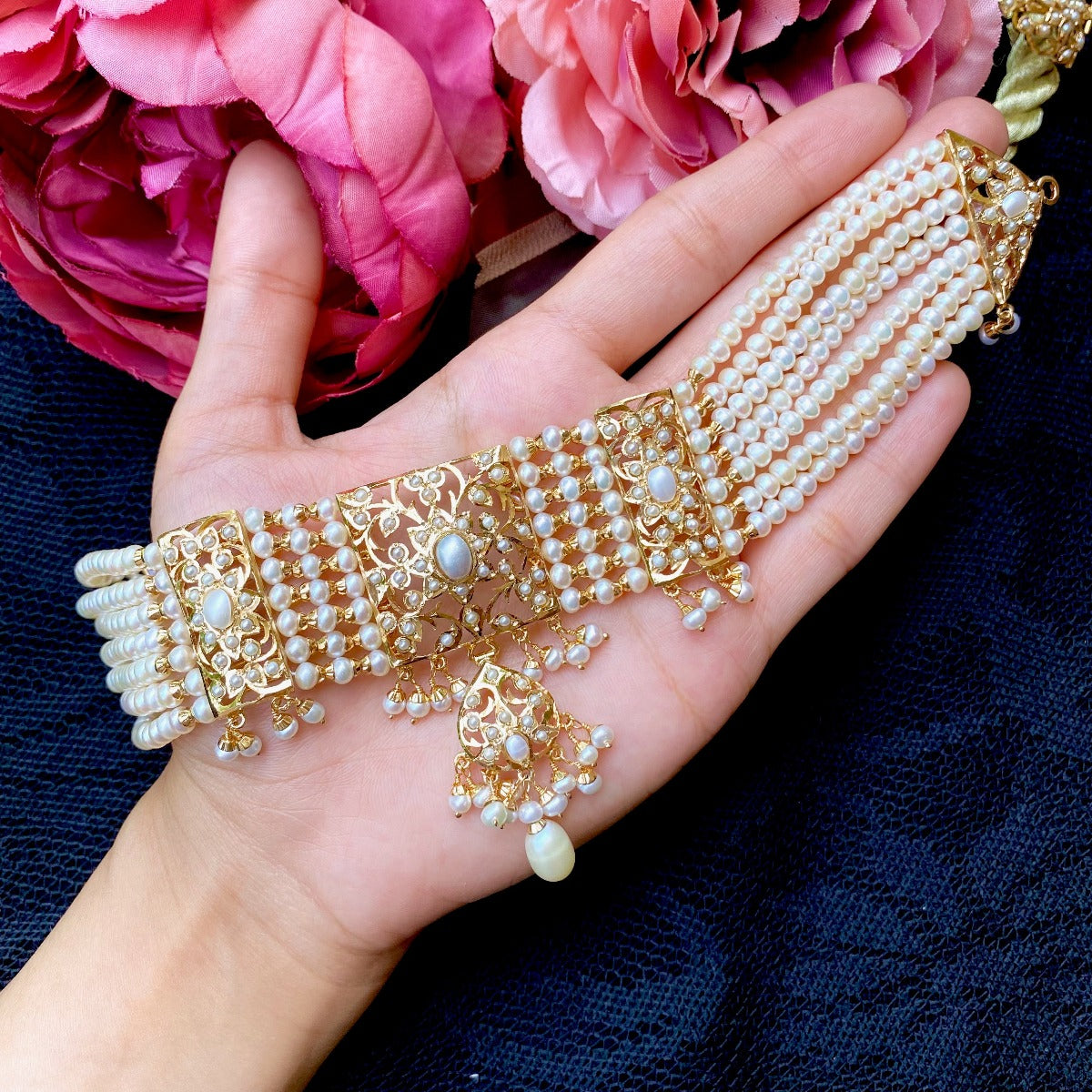 traditional pakistani choker in pearls