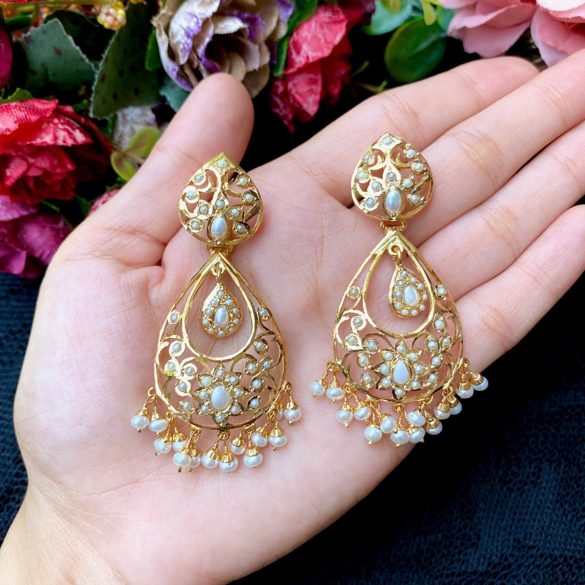 pearl earrings in jadau