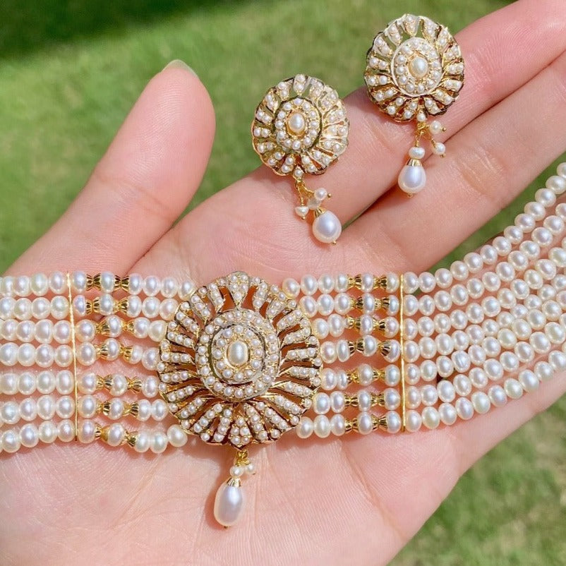 Bollywood pearl chocker set in 22k gold