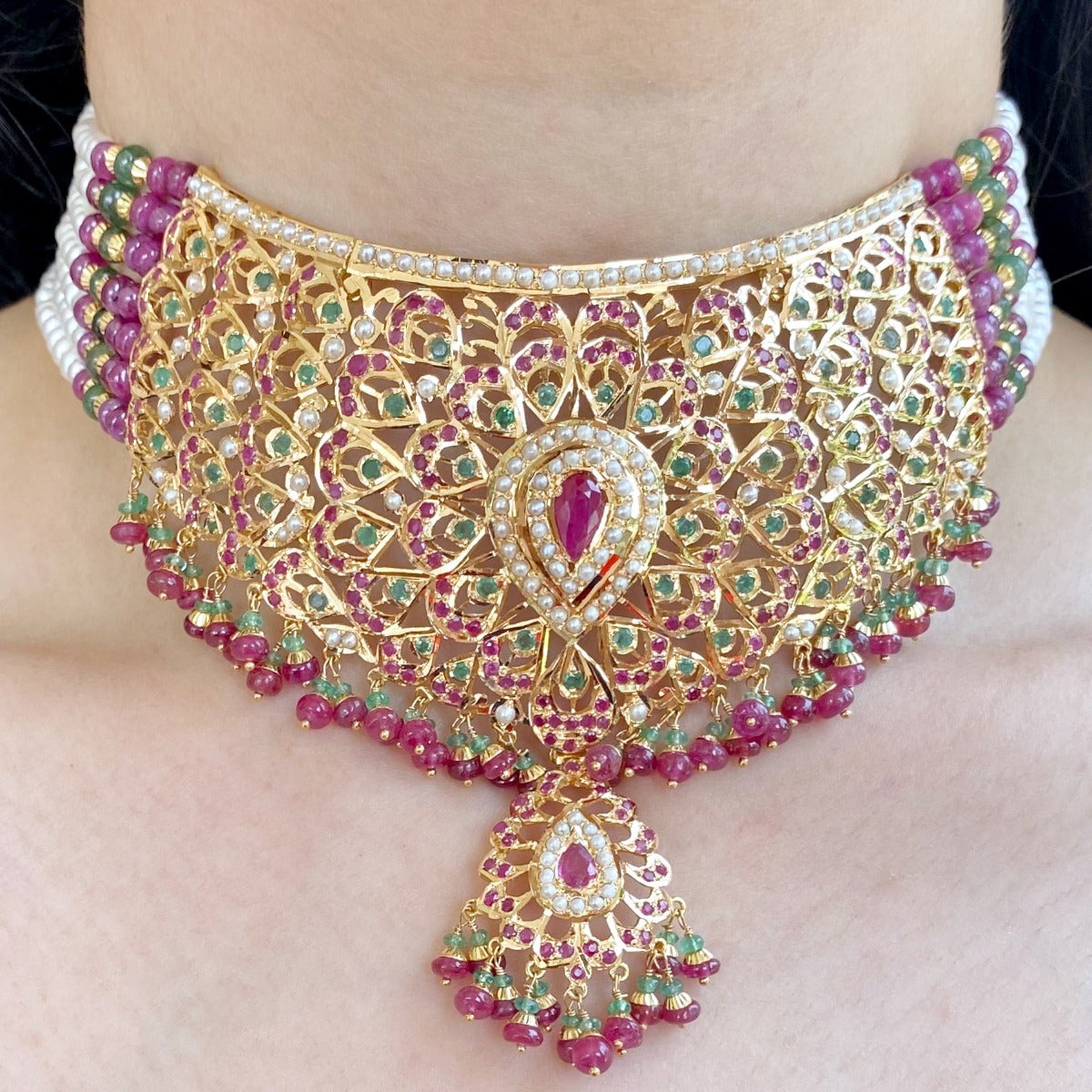 mughal style gold choker with ruby center stone